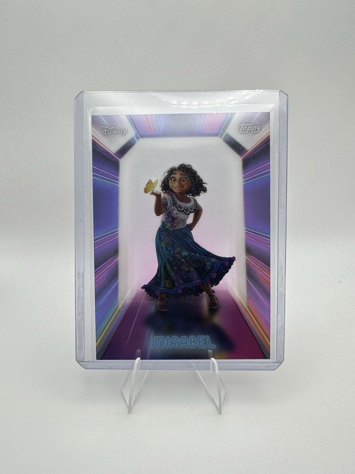Mirabel 2026 Topps Disney Neon Illuminated Neon Lights #NPL-16 Acetate