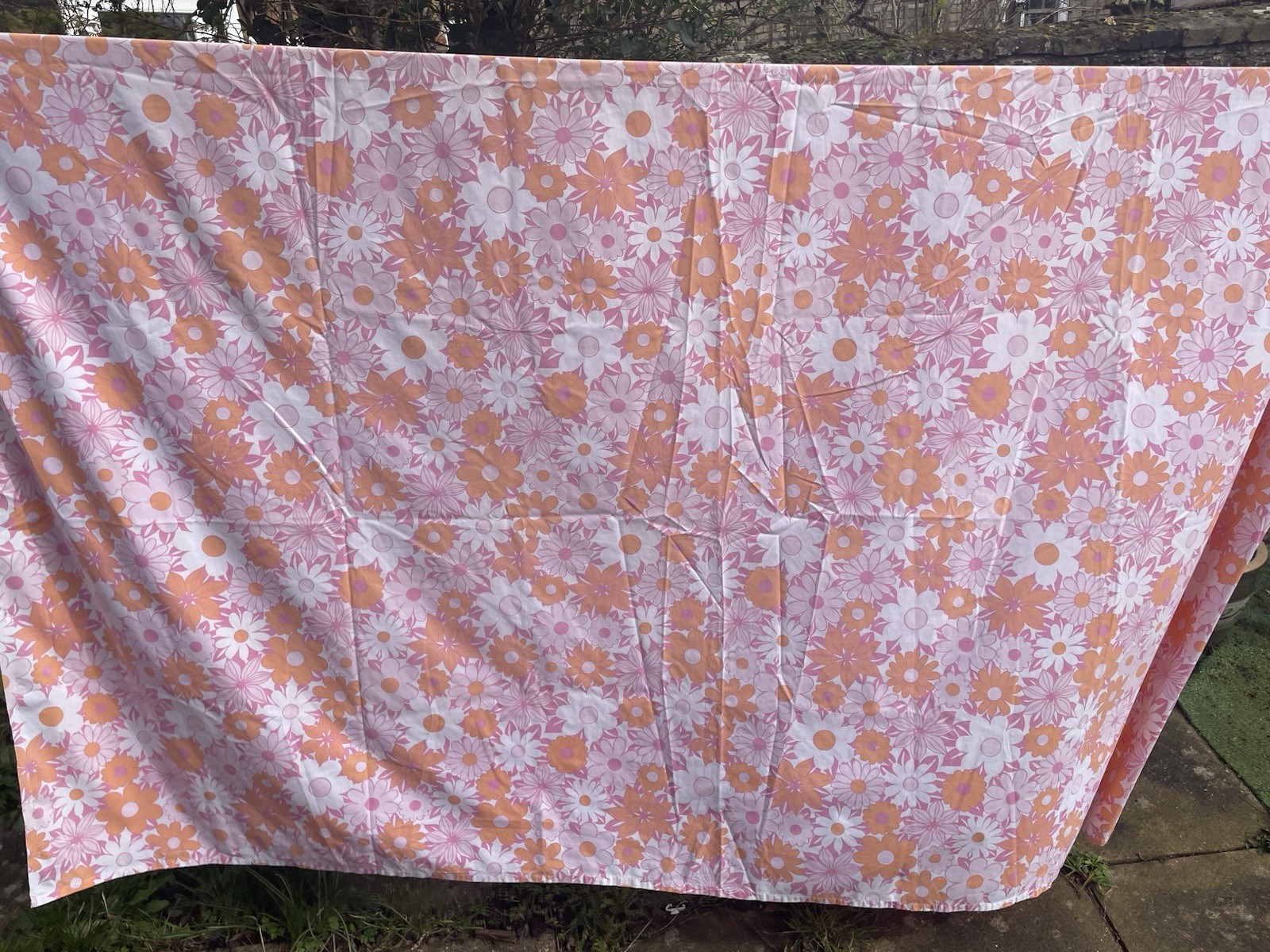Vintage Retro Pink & Orange Flower Power Flat Sheet Cotton Mix UK 220x240cm (C1