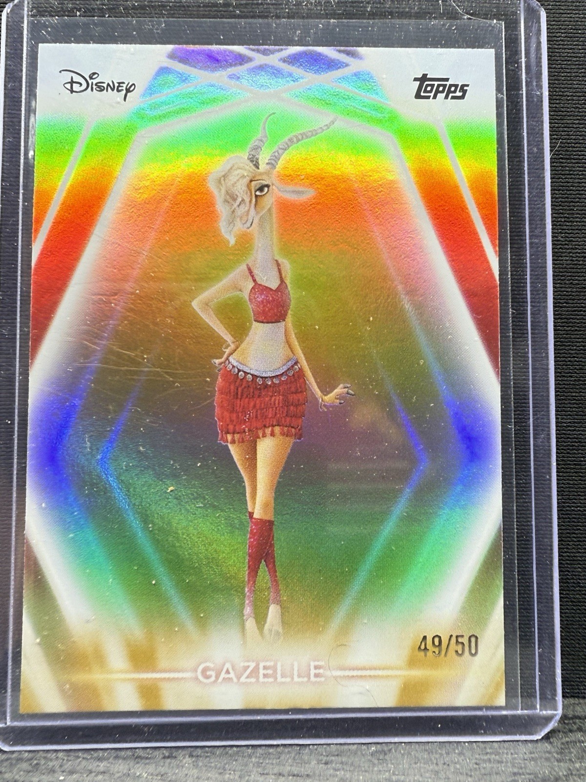Topps Disney Neon 2026 – Gazelle – Gold /50