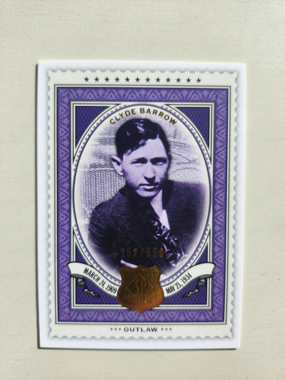 Clyde Barrow RARE Serial Numbered /550 UD Short Print Legendary Cuts Bonnie COOL