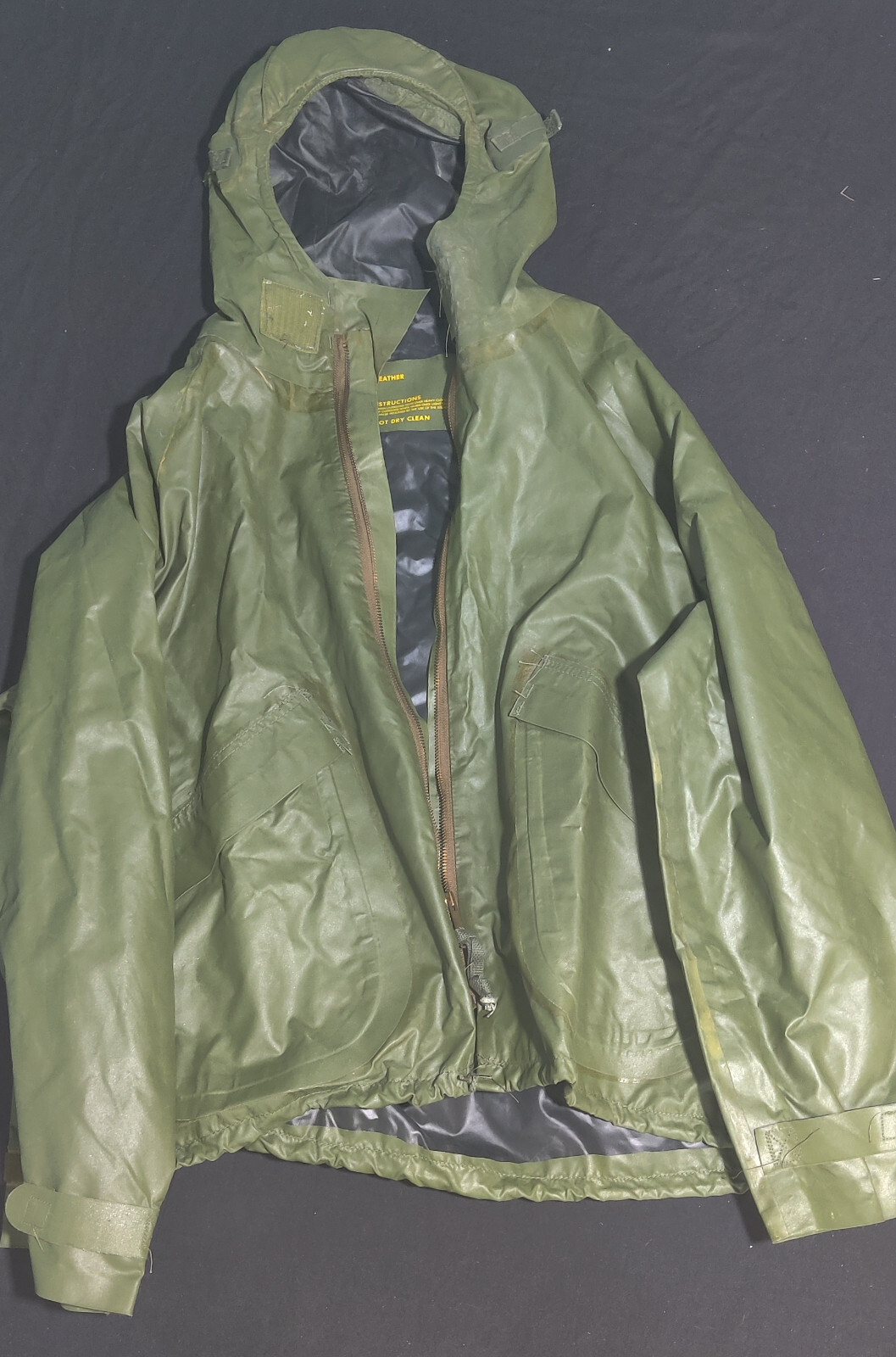 Genuine USGI USMC USN Wet Weather Parka Rain Jacket – Size XL – NOS Deadstock