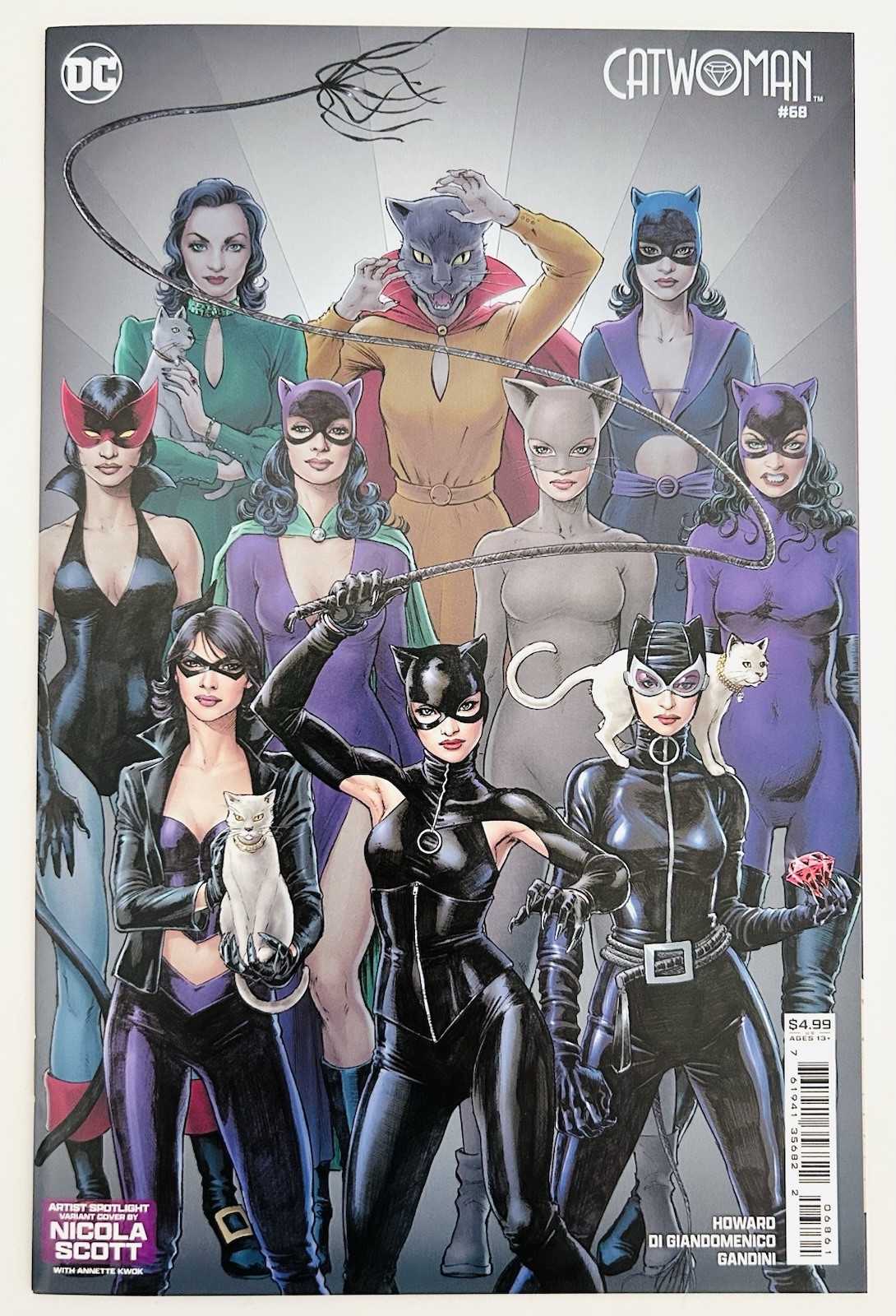 Catwoman #68 Nicola Scott Artist Spotlight Variant Cover D 2024 DC Comics