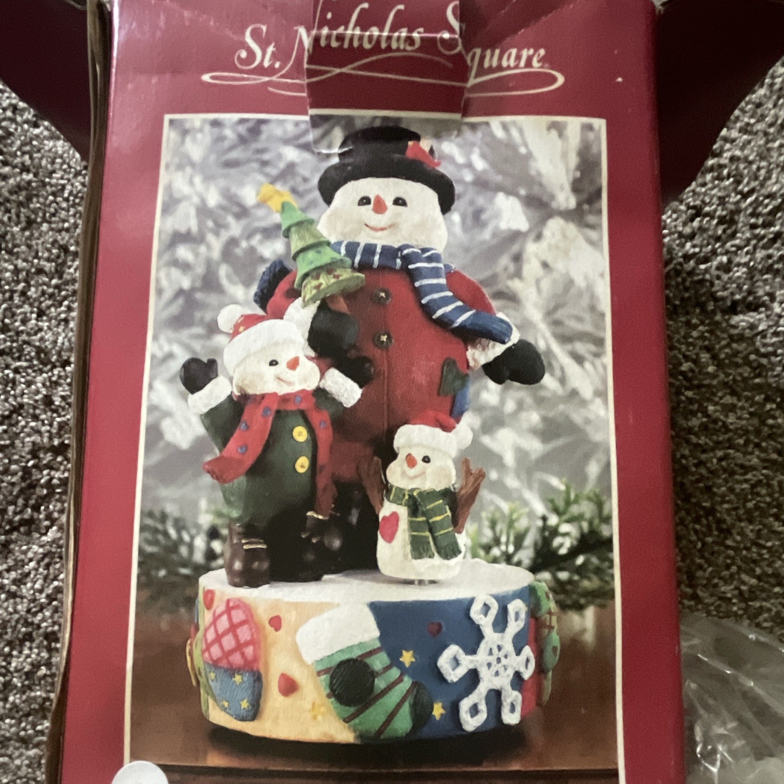 St. Nicholas Square Snowman Christmas Resin Figurine Boxed 7in 2007 4x4in