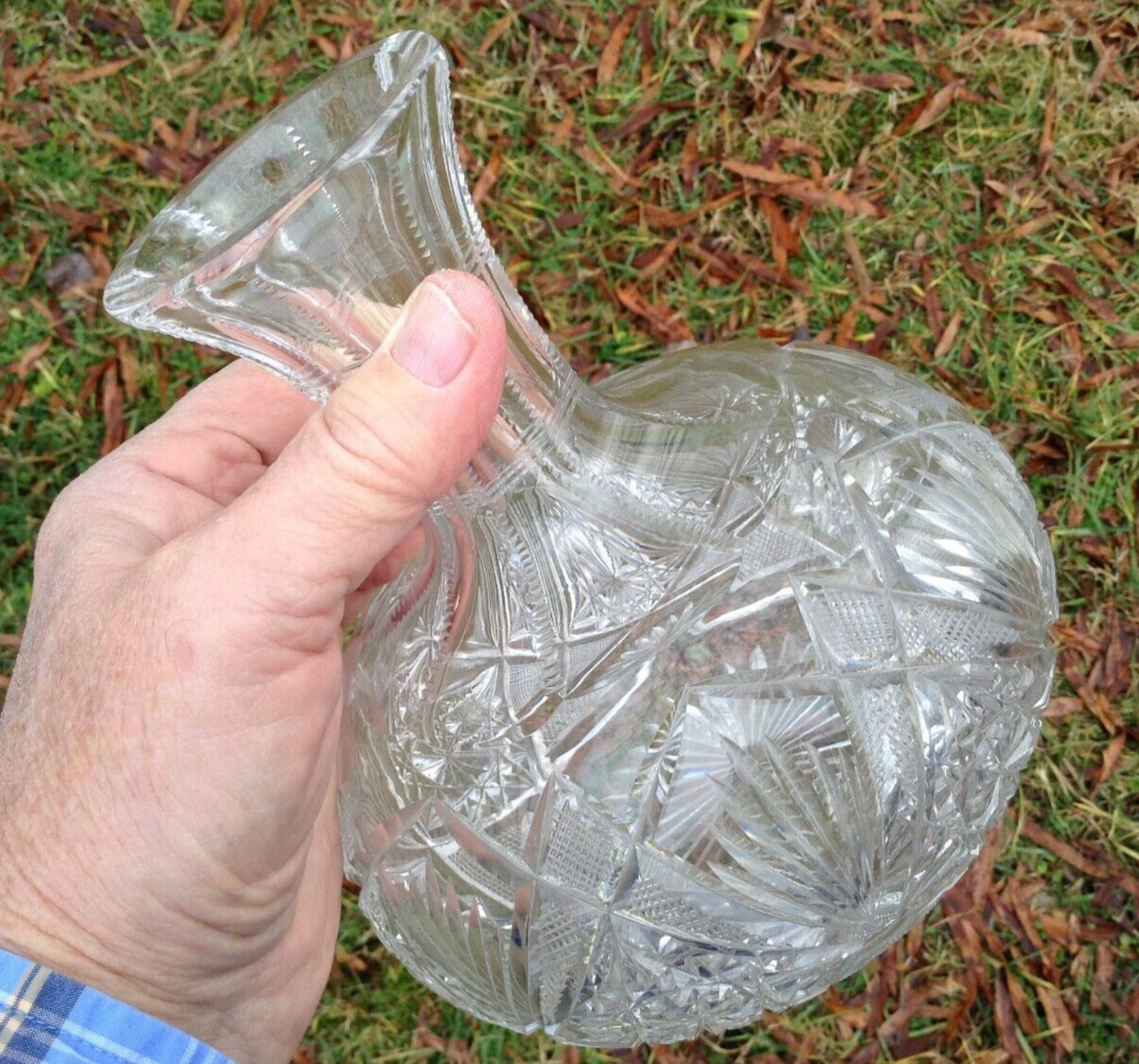 Antique unsigned American Brilliant cut glass 7 1/2″ tall water carafe decanter