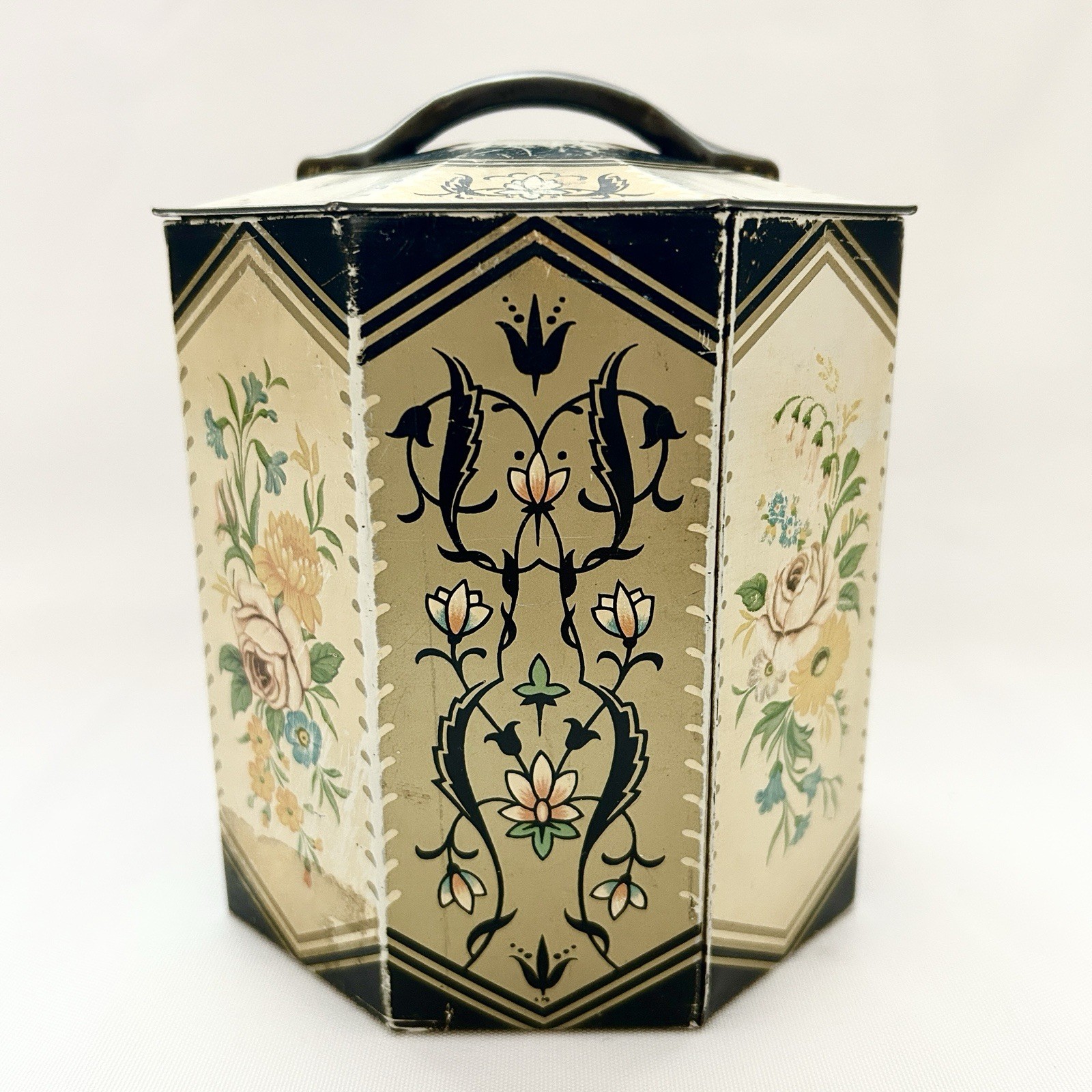 Vintage Edward Sharp & Sons Cookie Biscuit Tin Floral Panels Kent England