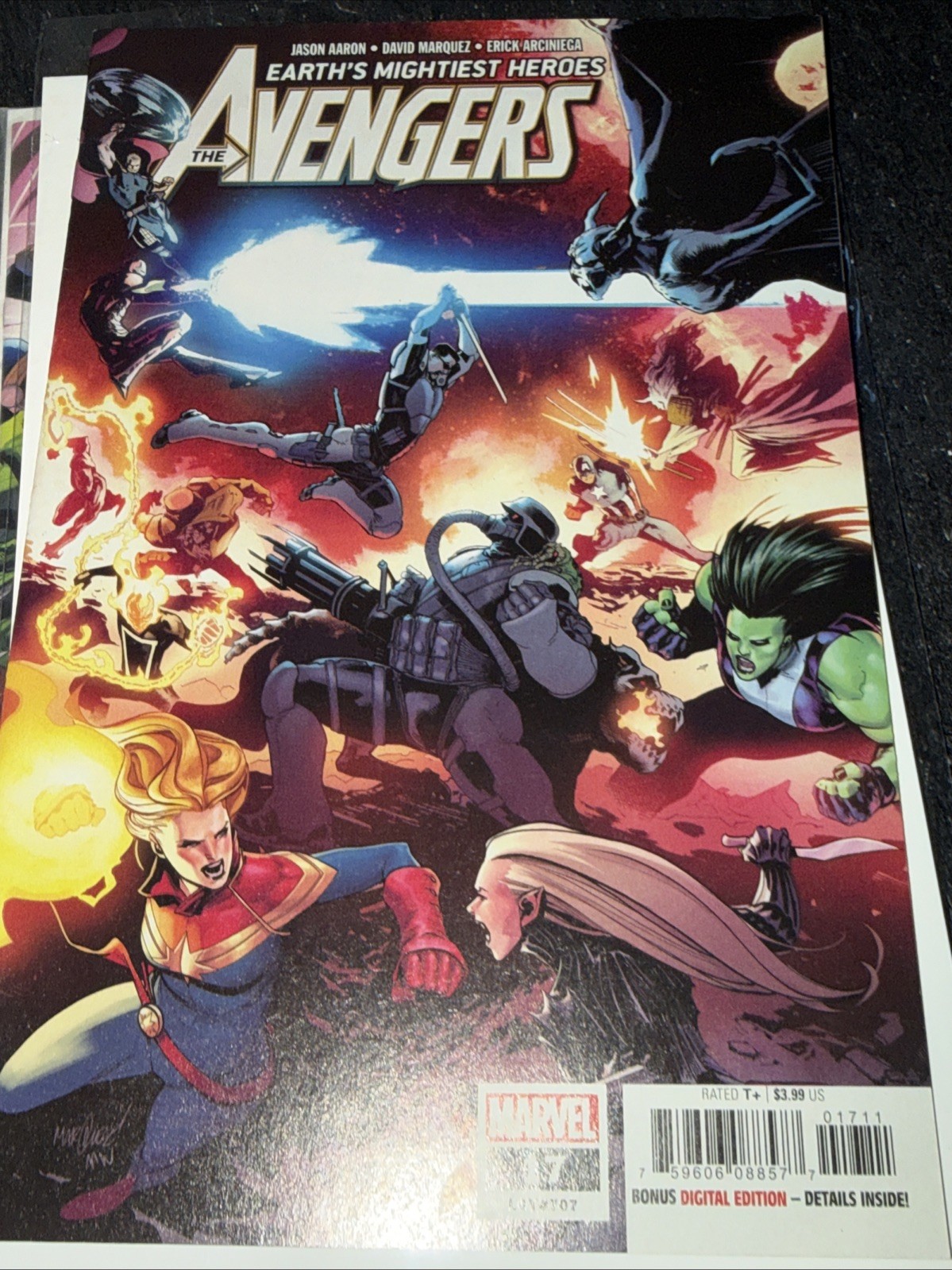 Marvel Comics The Avengers #17 (Modern Age 1992-Now Single Issue)