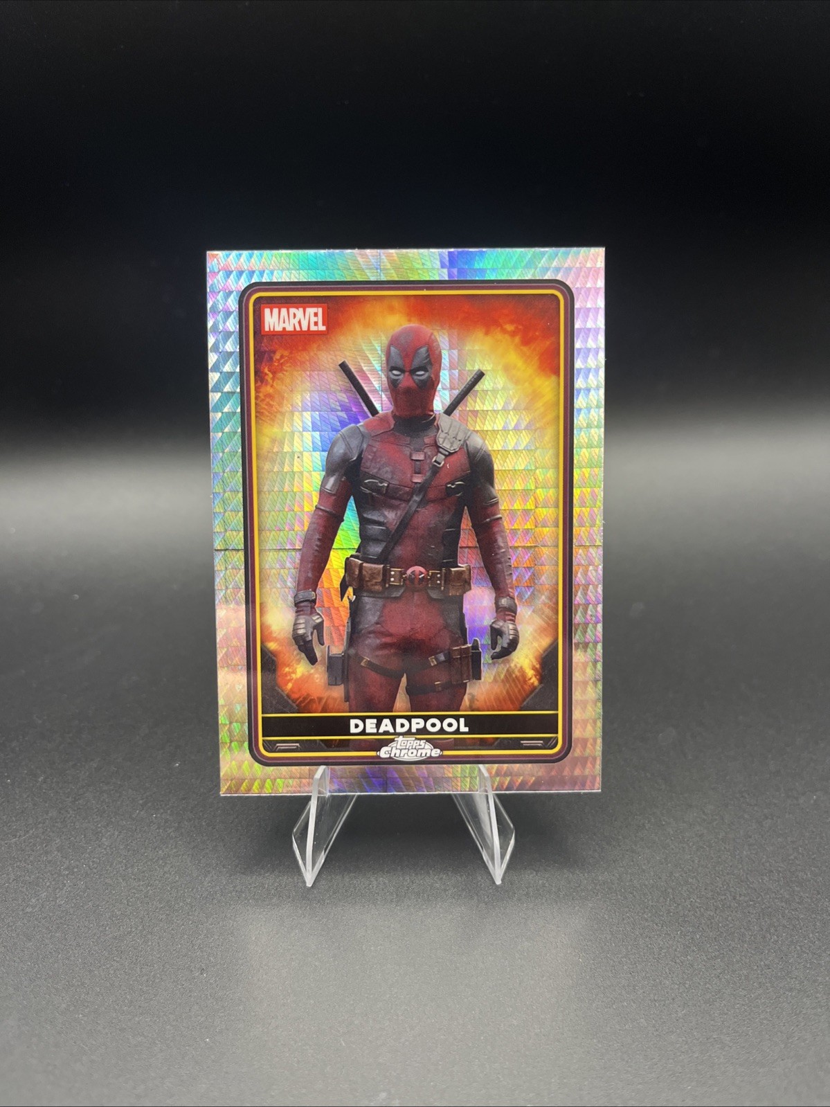 2025 Topps Chrome – Marvel Deadpool – Deadpool #21 Prism Refractor SP