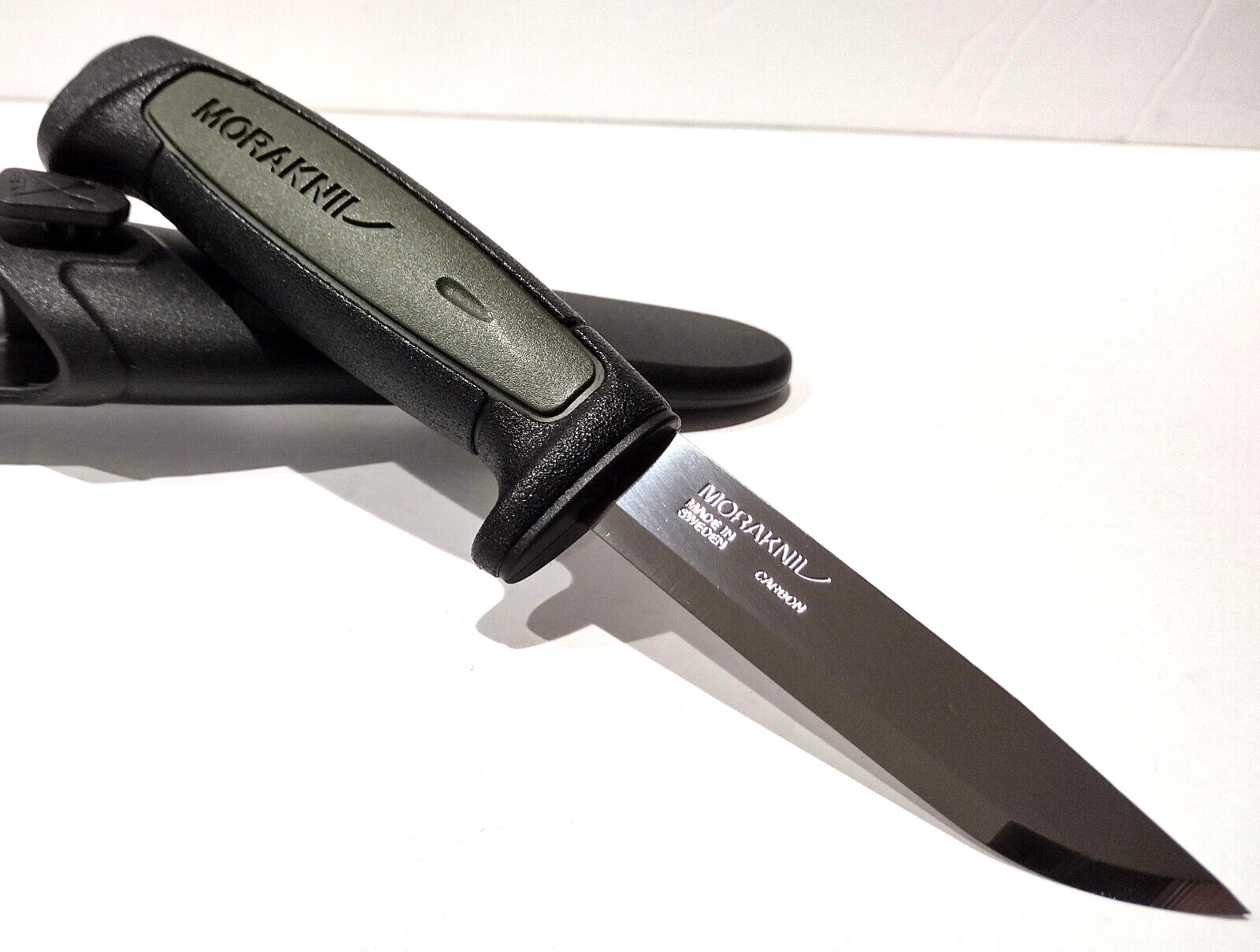 MORA SWEDEN MORAKNIV MILITARY BLACK/GREEN BASIC 511 CARBON STEEL TACTICAL KNIFE