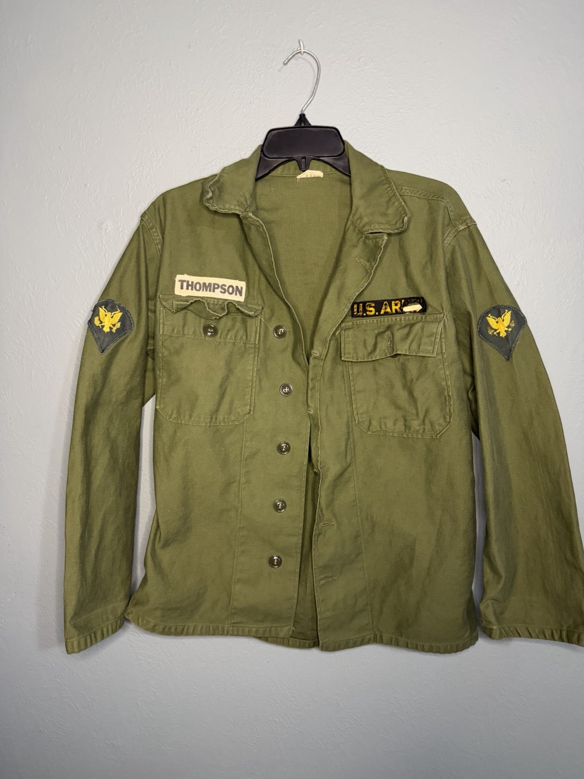U.S. Army OG-107 Olive Drab Shirt Jacket THOMPSON Name Tape Small