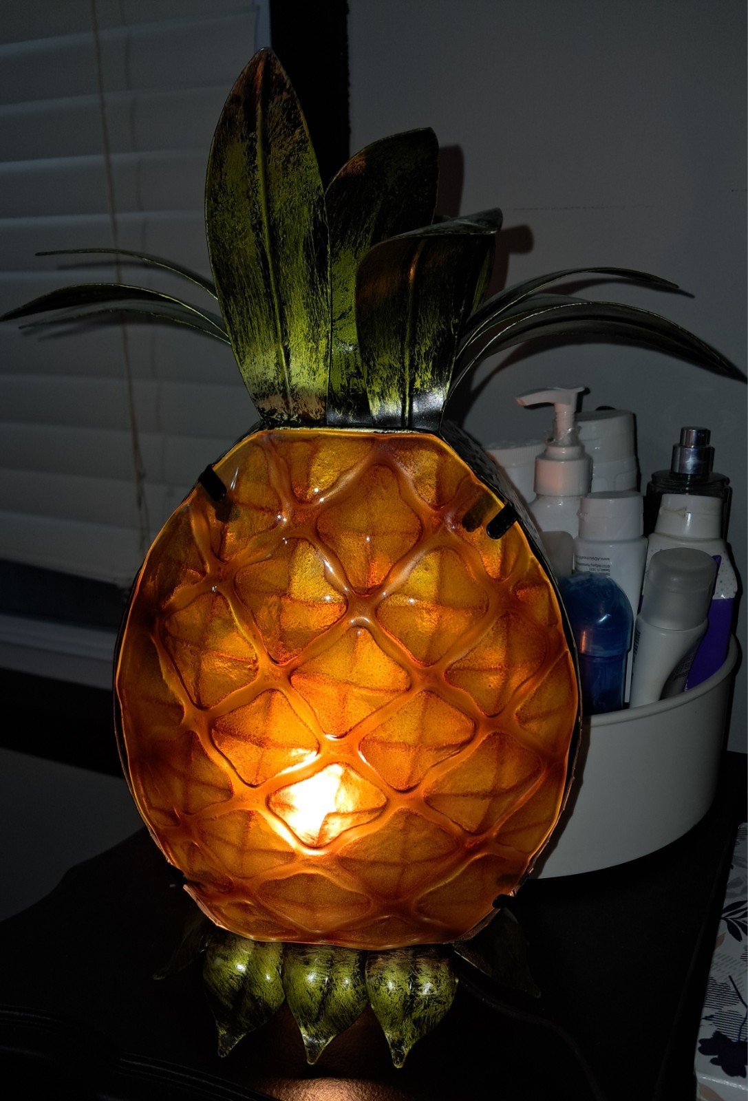 Pineapple Shaped Lamp Works