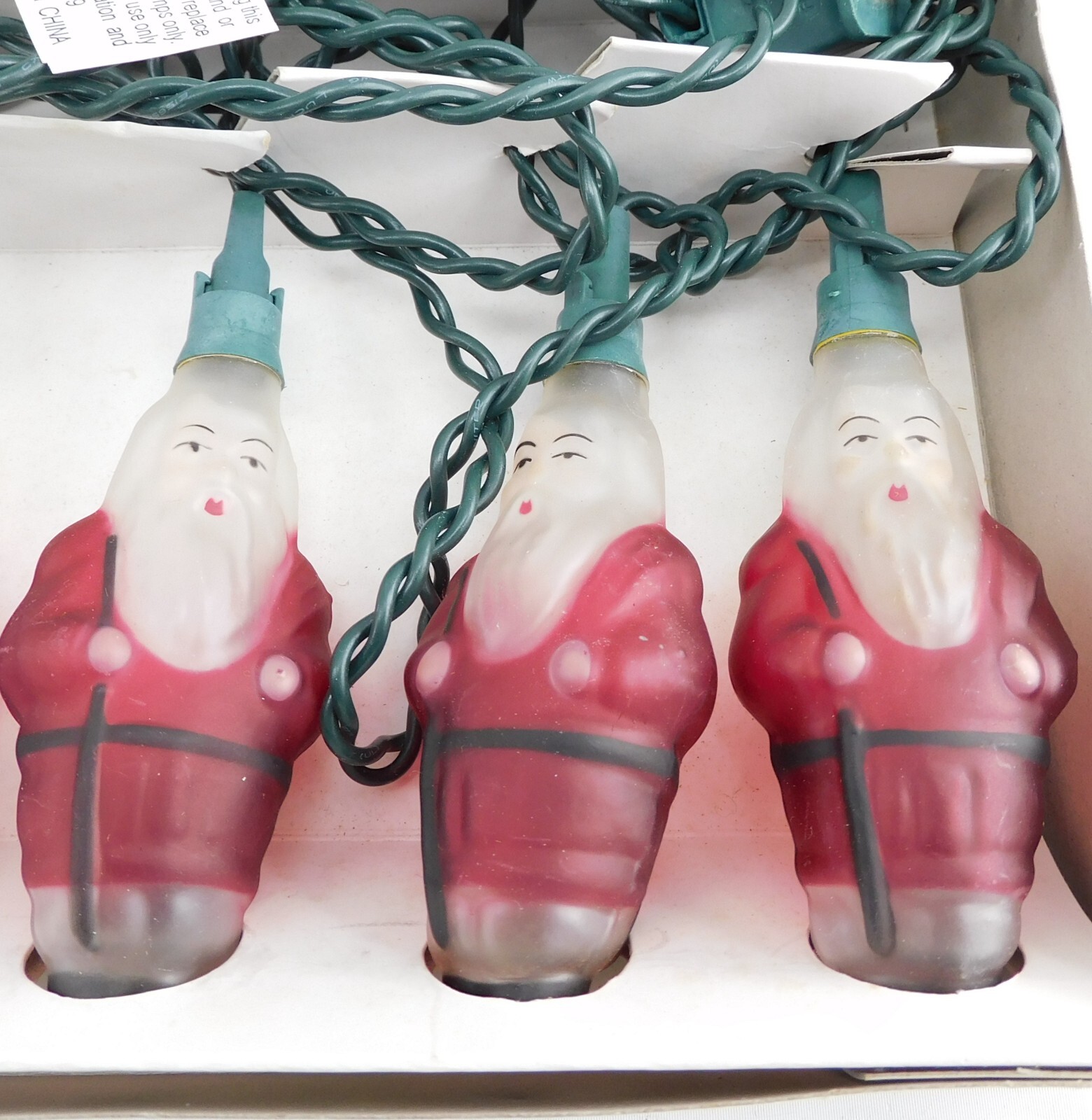 Santa Claus Christmas Light Set w Glass Light Covers 8 Santas & 1 Snowman In Box