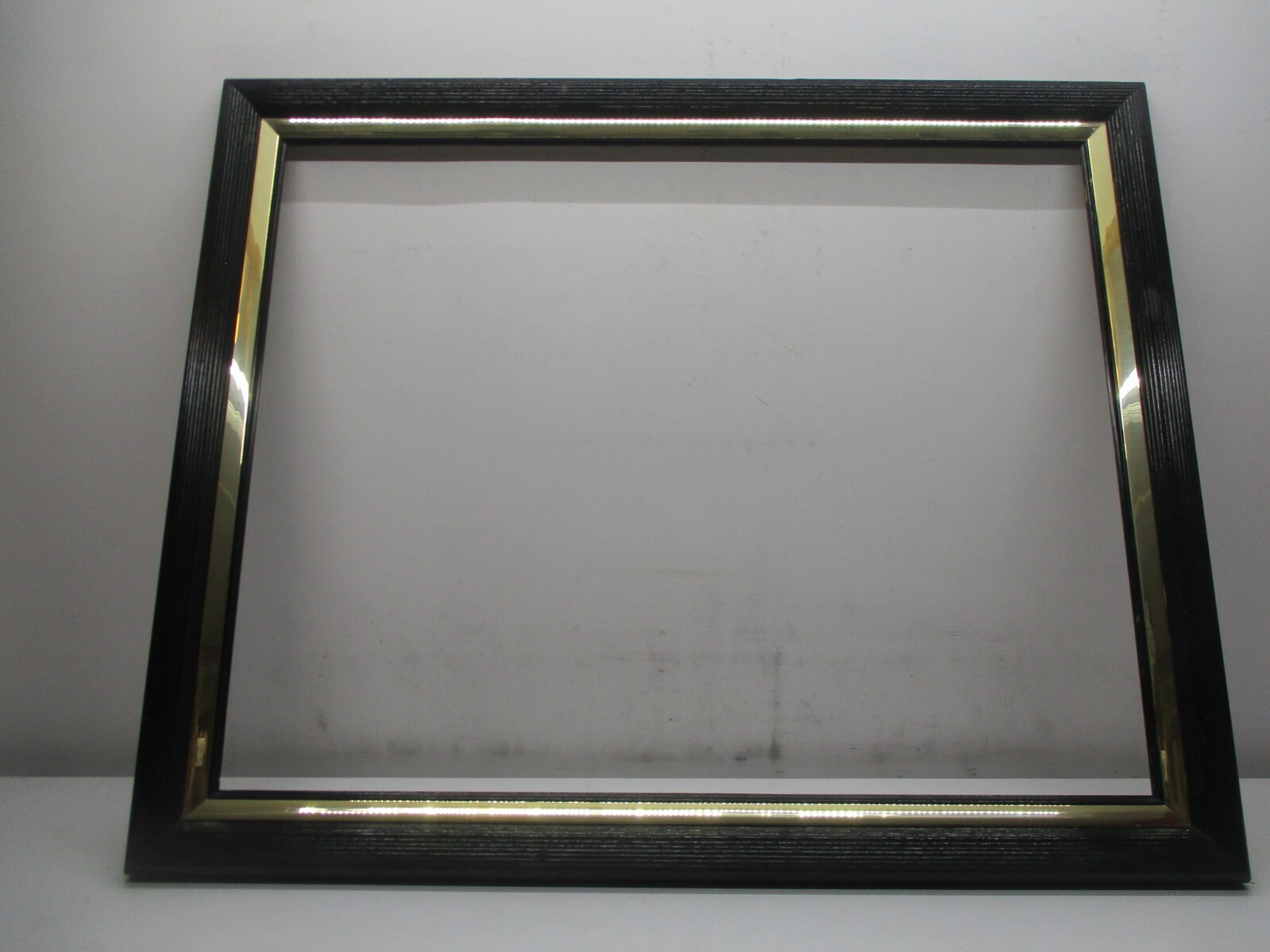 Vtg Large Wide Solid Wood Gold & Black Pic Frame Fits 22 X 28 Measures 26 X 32