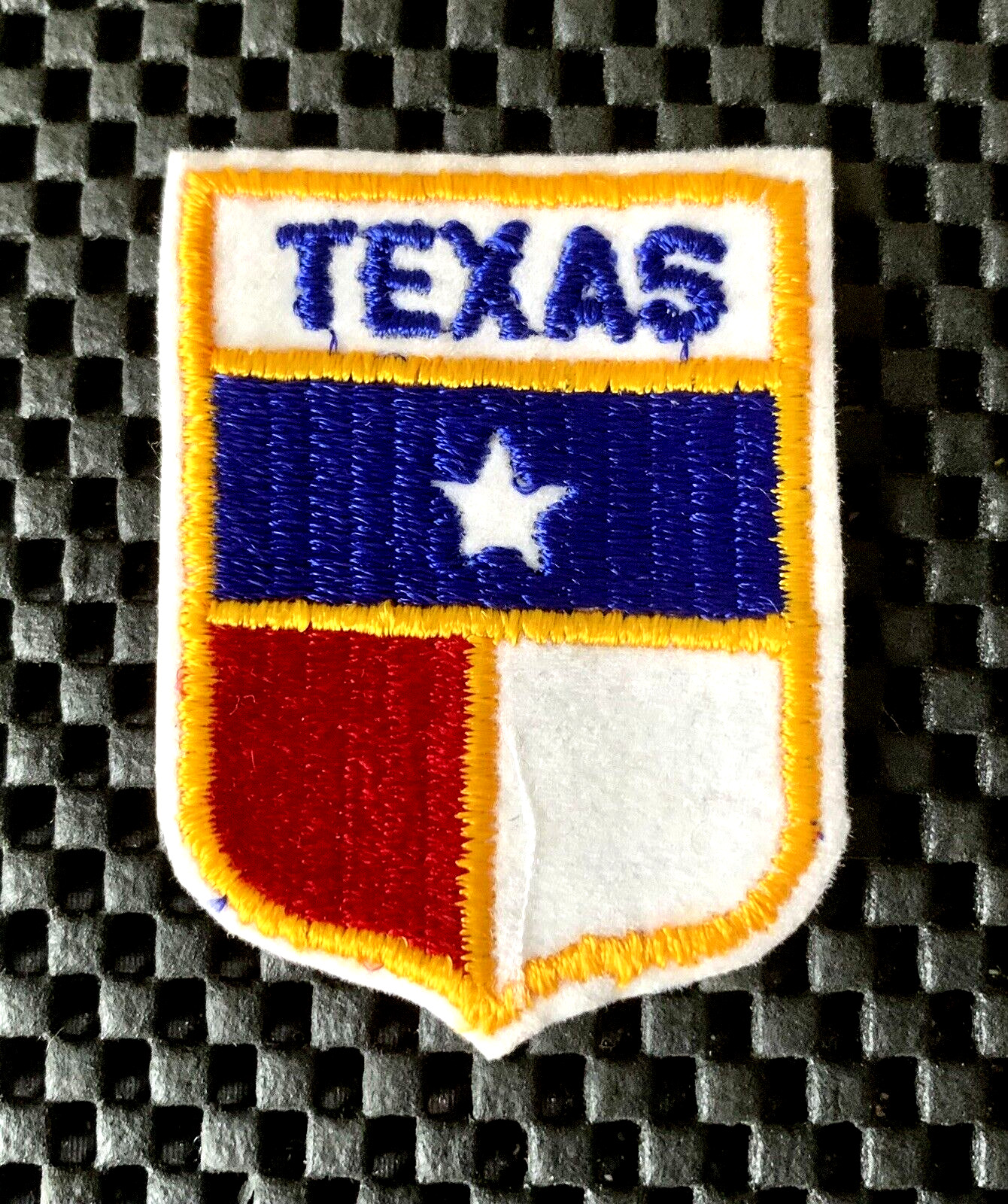 TEXAS EMBROIDERED SEW ON PATCH THE LONE STAR STATE TOURIST 1 3/4″ x 2 1/2″ NOS