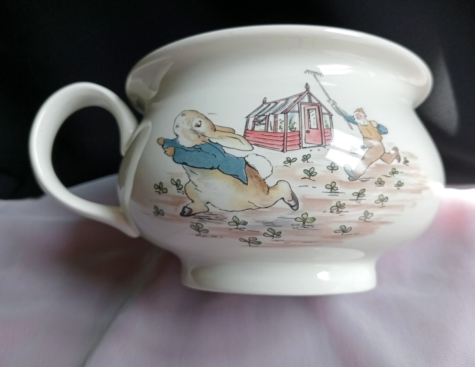 Beatrix Potter Peter Rabbit Wedgewood Ceramic Chamber Pot Child’s Potty