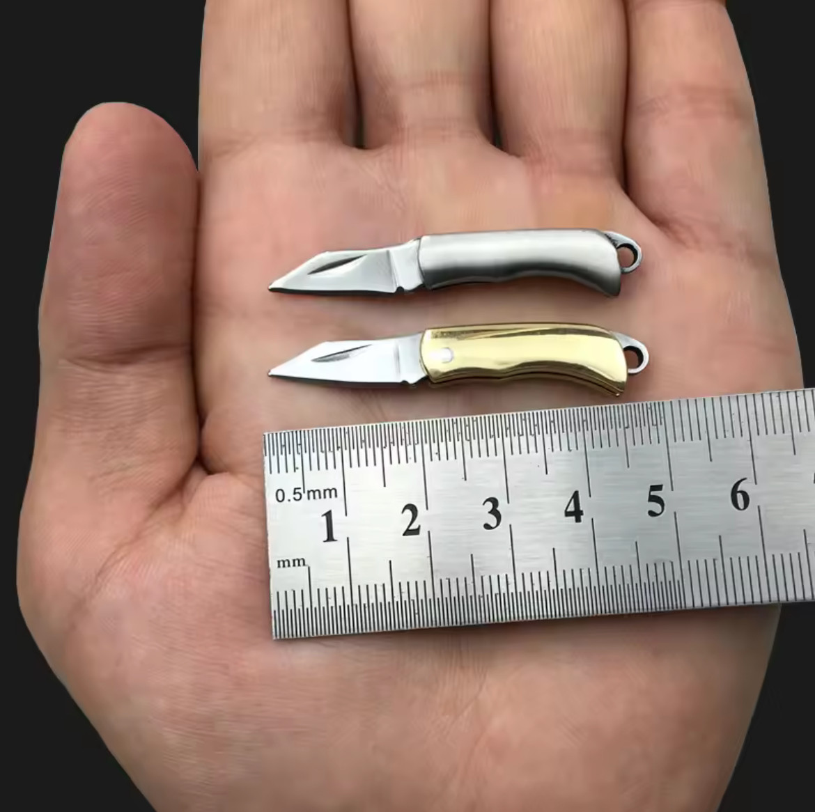 FREE SHIPPING OVER 10$ Portable Survival Mini Key Chain Pocket Knife Camping