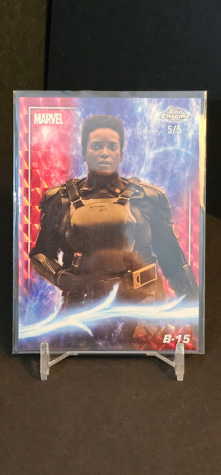 2025 Topps Chrome Marvel Studios OMEGA 5/5 B-15 Red Geometric Refractor #107