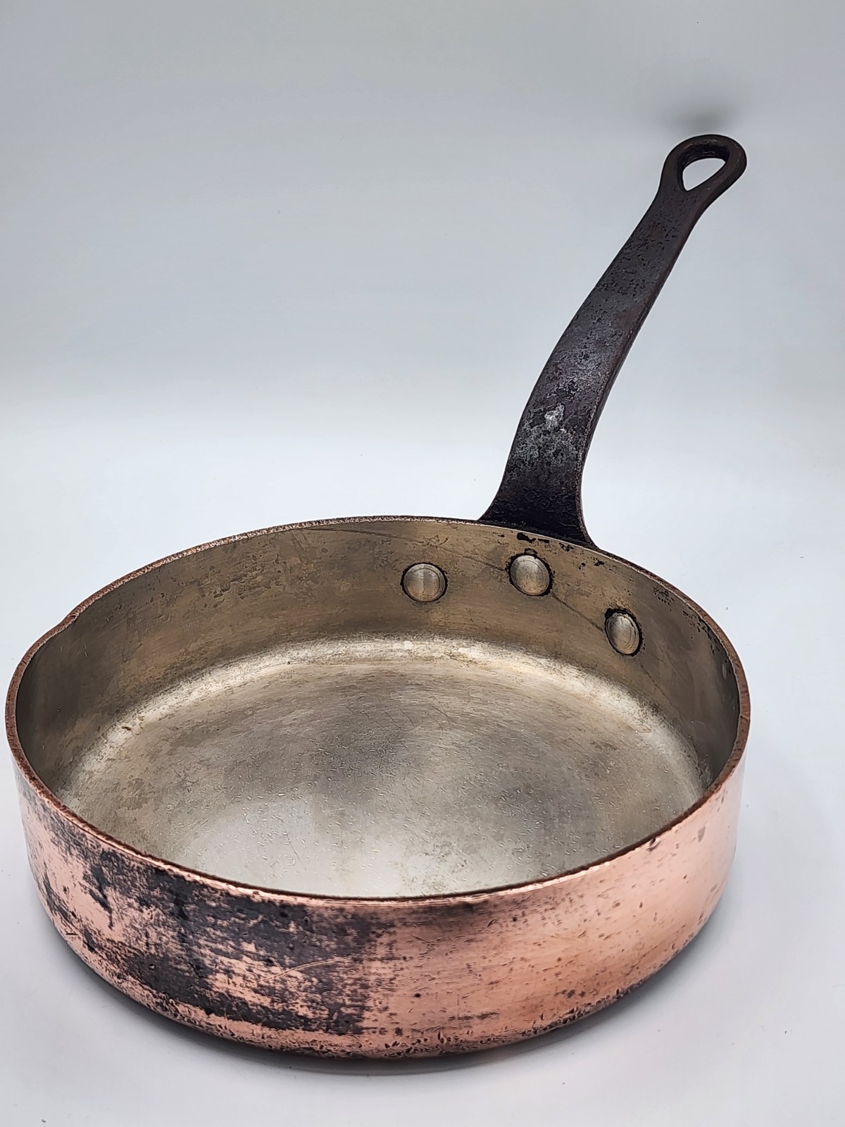 Vintage E Dehillerin Copper Saucepan 8″ Cast Iron Handle Nickel Lined 4.6 lbs