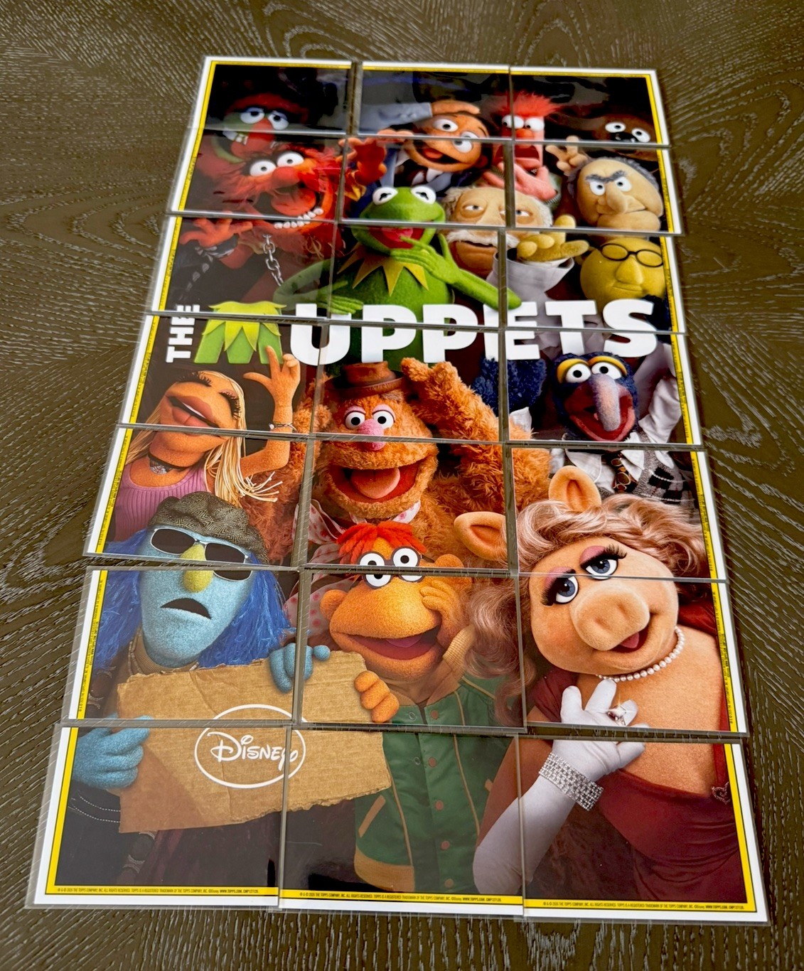 21 Card COMPLETE SET 2026 Topps Disney Neon THE MUPPET PUZZLE INSERT MP1 – MP21