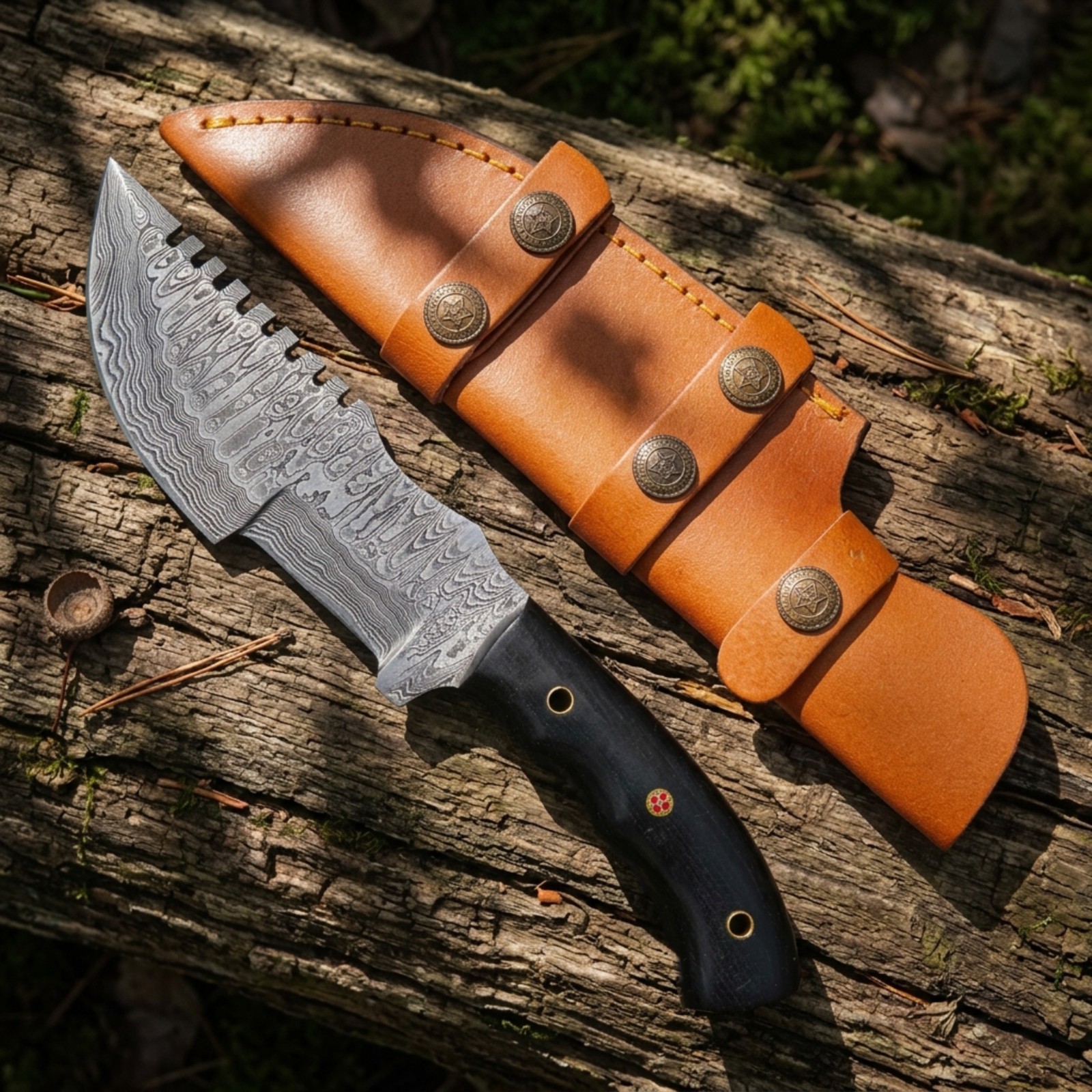 Handmade Damascus Steel Fixed Blade Hunting Knife – Sawback Spine with Sheath