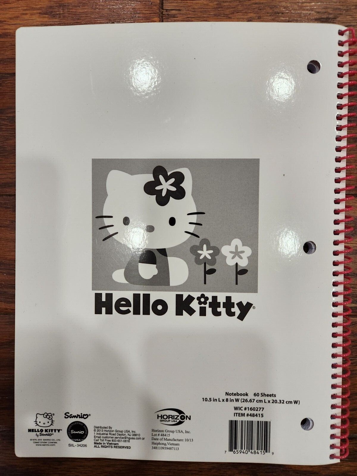 NEW HELLO KITTY SPIRAL NOTEBOOK 60 SHEETS 10.5 IN X 8 IN SANRIO 2013