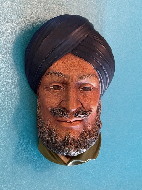 BOSSONS SIKH – IN EXCELLENT CONDITION