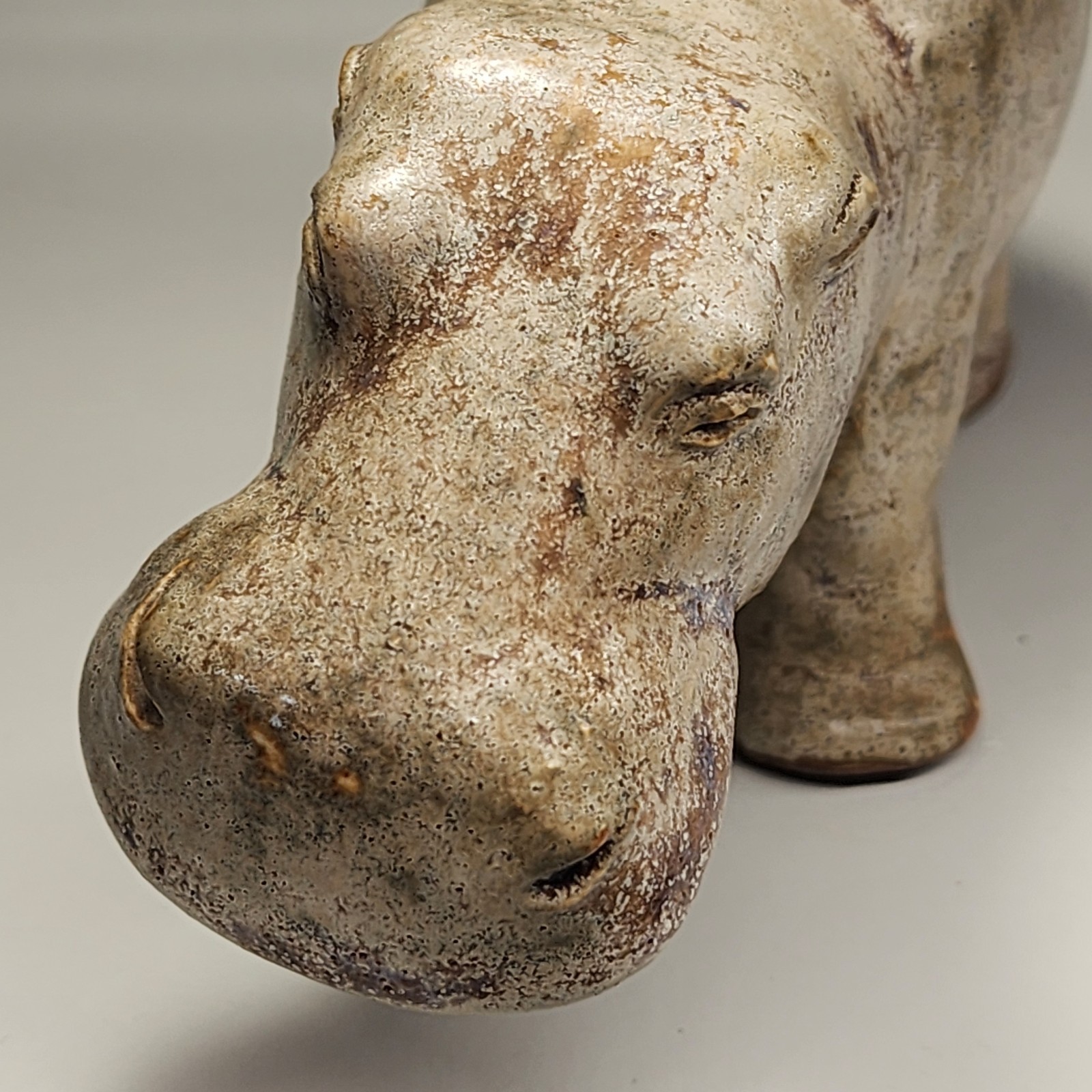 VTG solid hand carved stone hippo figurine statue – Made In Spain – 6″ x 3″