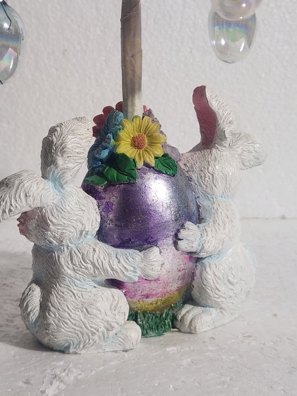 Easter Egg Tree Decoration 2 Cute Resin Bunnies Holding Egg at Base of Tree 14½”
