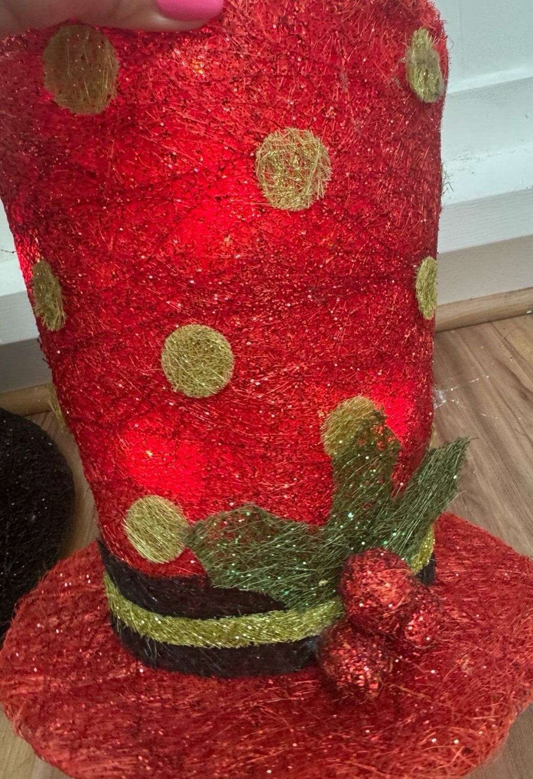 Lot of 3 Pier 1 Whimsical Light-Up Plug Metal Frame Top Hats Christmas Decor