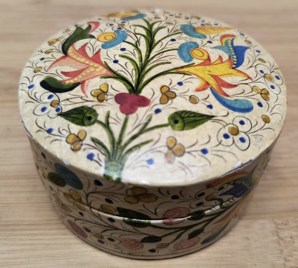 Hand Painted Papier Mache Box Kashmir India Floral Round Trinket VTG