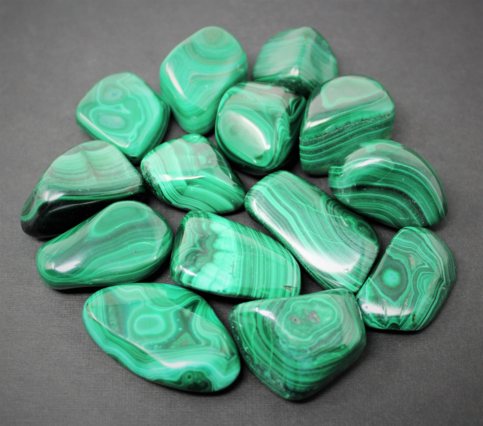 1 Medium Malachite Tumbled Stone (Crystal Healing Reiki Gemstone Metaphysical)