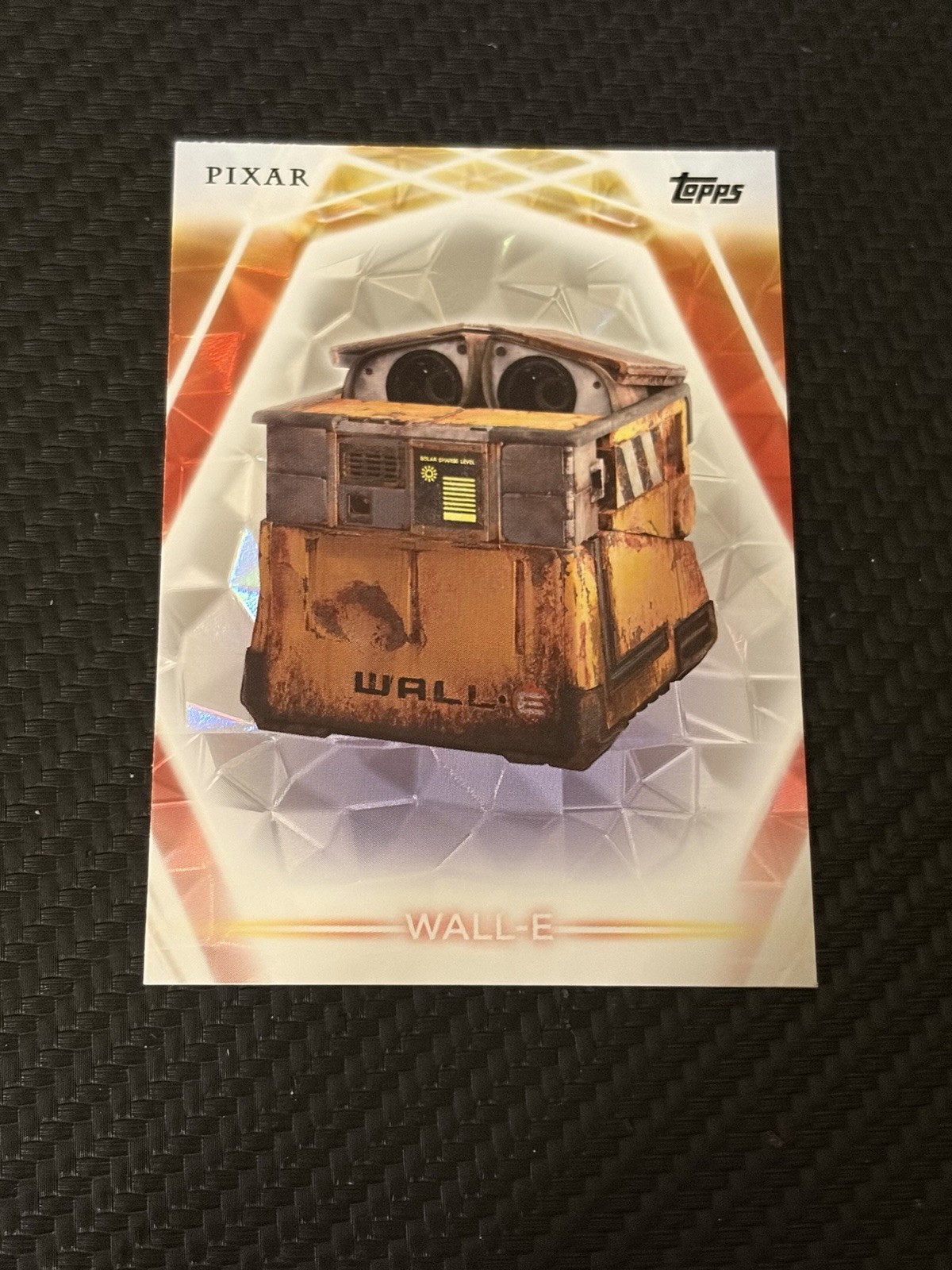 2026 Topps Disney Neon Diamonte Foil #19 Wall-E