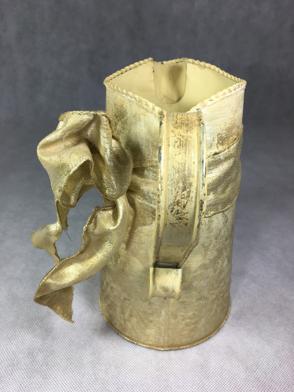 Hosley Classic Collection Decorative Pitcher 8.5″ Ribbon Gold Tone