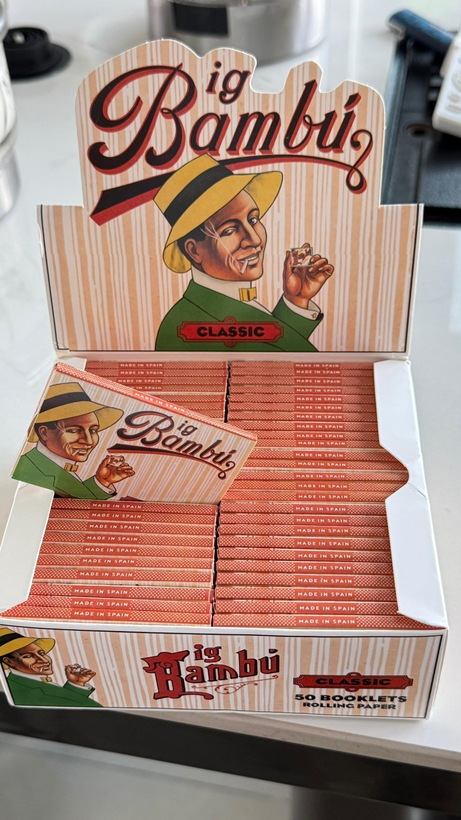 Big Bambu Classic Cigarette Rolling Papers! – ( 50-PACK ) FAST SHIPPING.