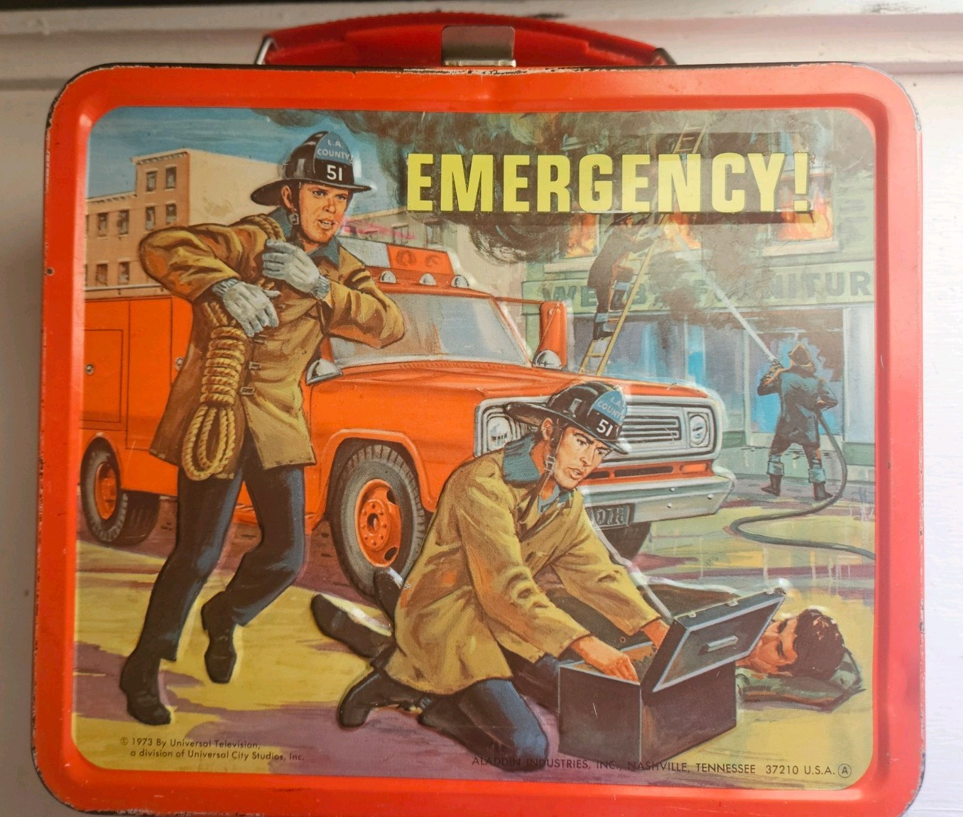 RARE 1973 Emergency! TV Metal Lunchbox Aladdin Johnny Gage Mantooth No Thermos