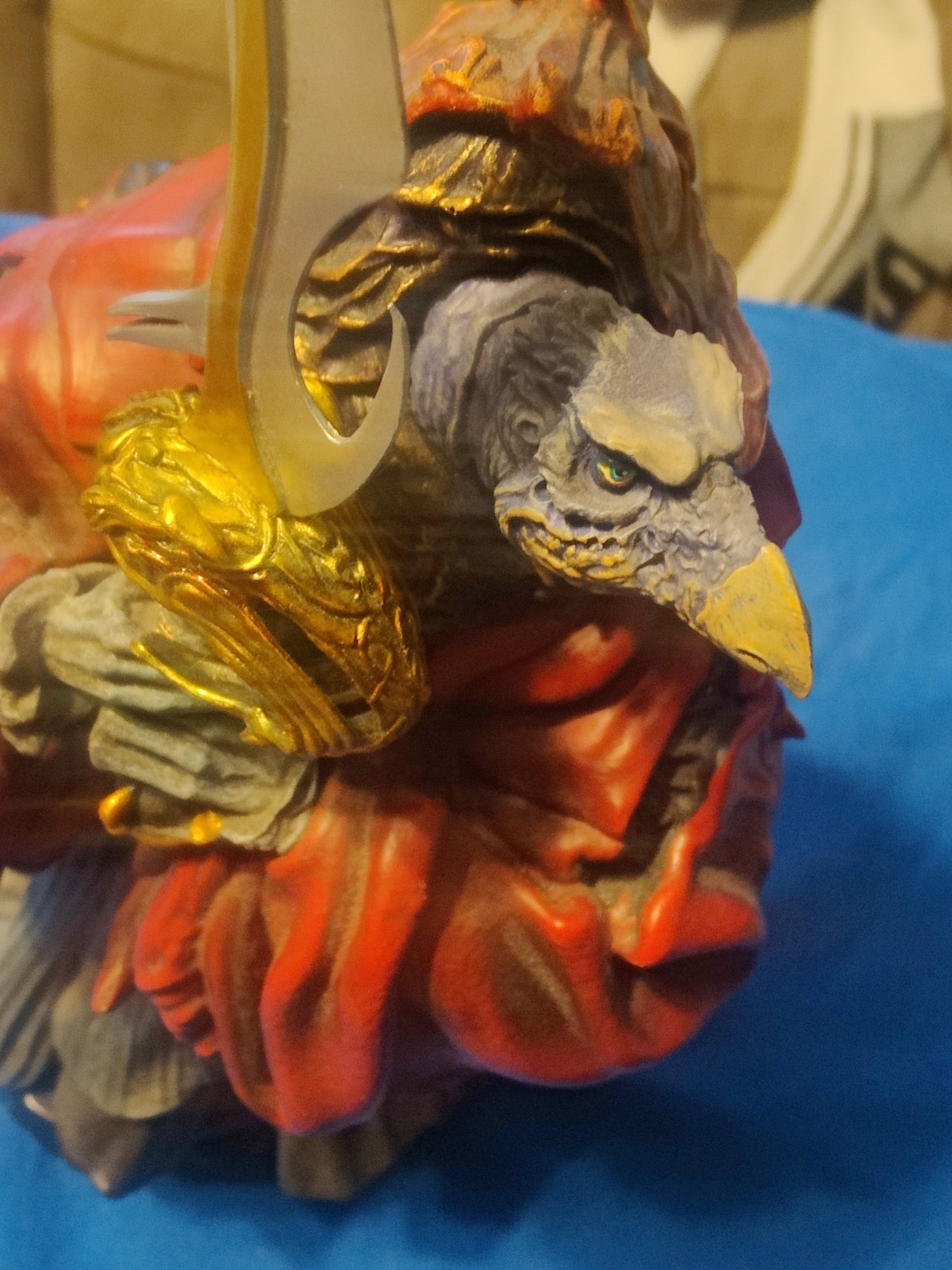 THE DARK CRYSTAL CHAMBERLAIN STATUE – THINK GEEK EXCLUSIVELY WITH SWORD NO BOX