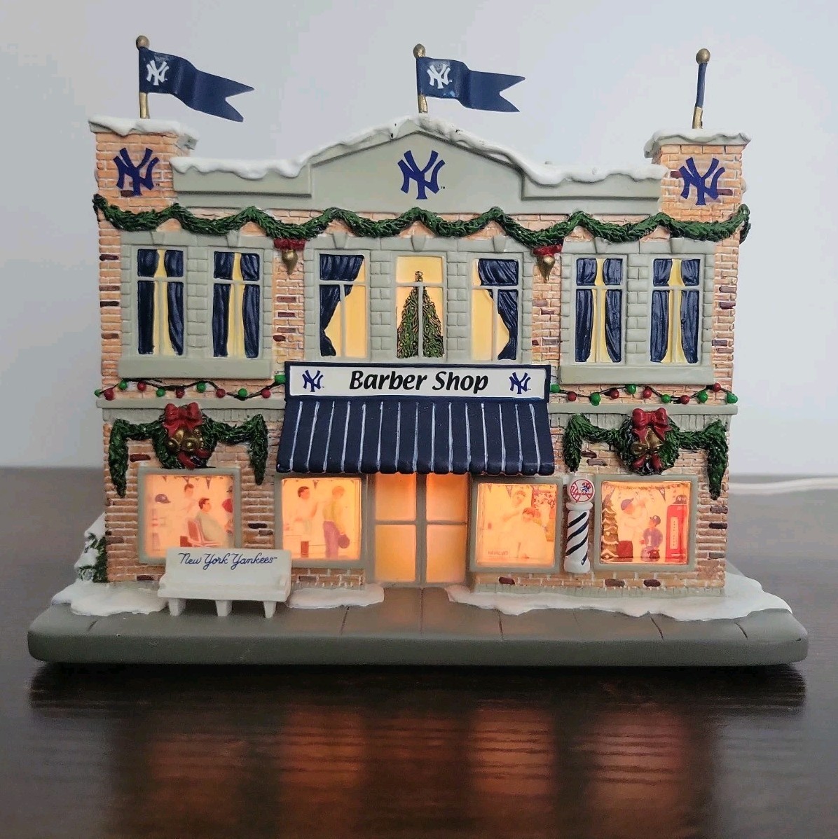 2004 Hawthorne Village New York Yankees Snowy Christmas Village NY Barber Shop