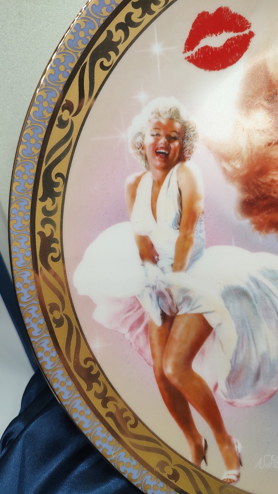 Marilyn Monroe Bradford Exchange 12” Masterpiece Plate Legacy Of Beauty COA Box
