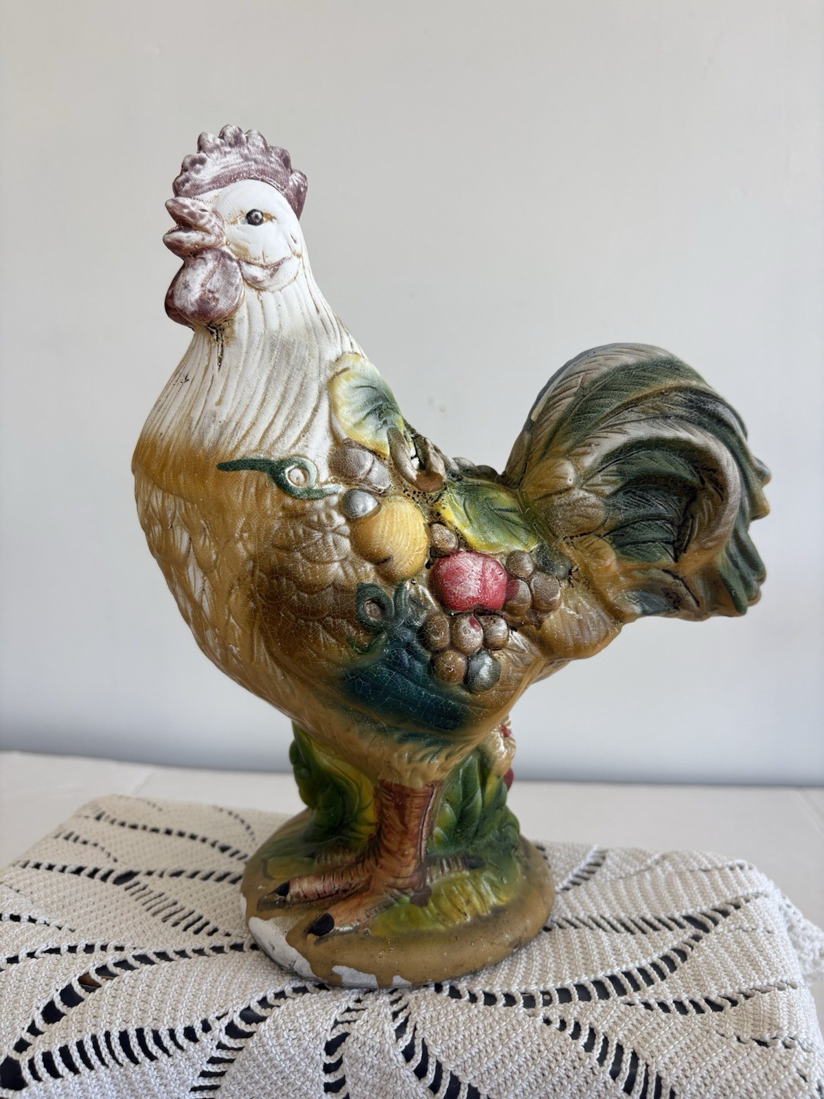 VTG hand-painted ceramic rooster Cottagecore Farmhouse Kitchen figurine Decor.