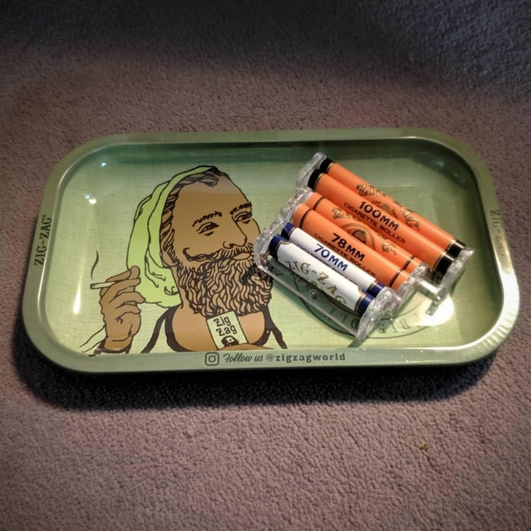 King Size Cigarette Rolling Machine – Compact & Efficient 100mm Roller
