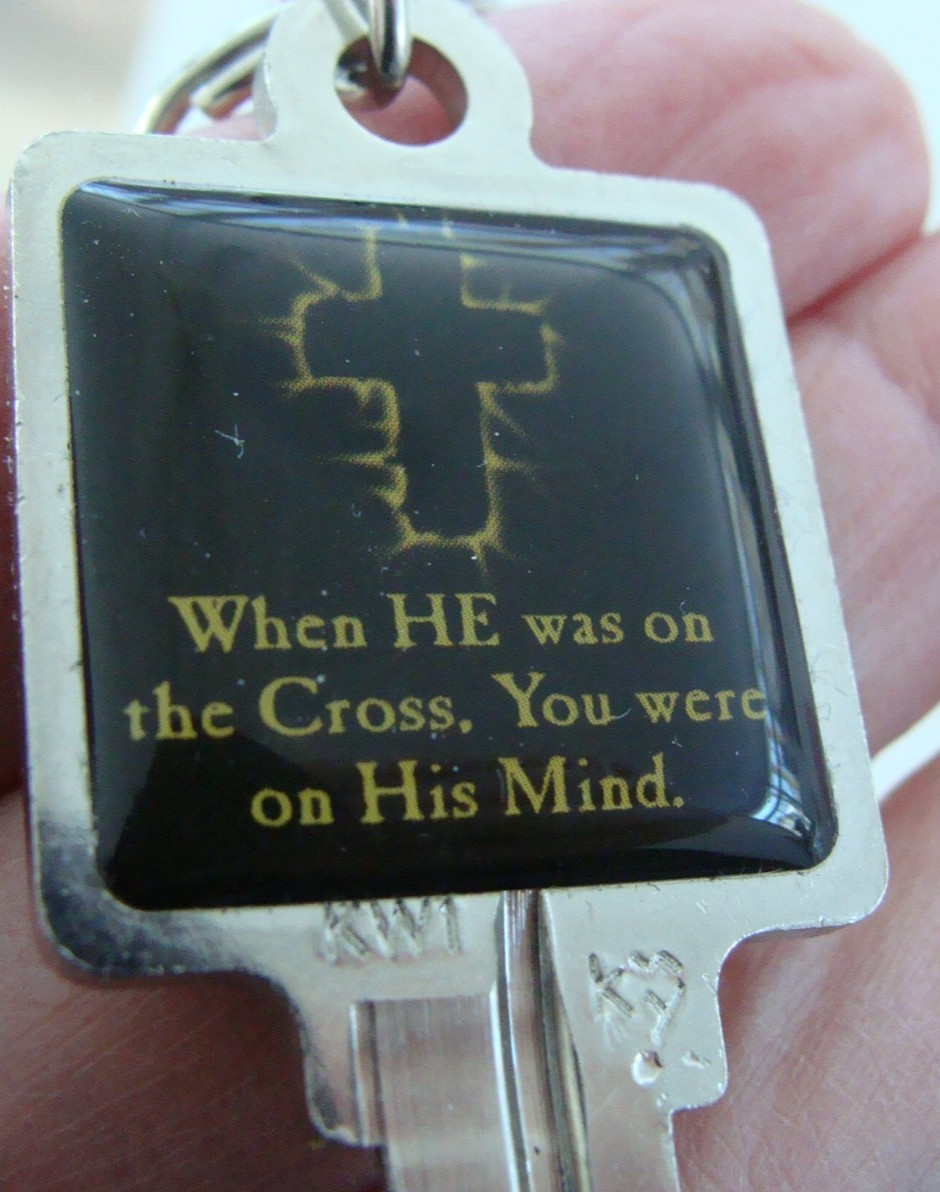 Jesus Crucifixion Key Chain Enamel Worship Religious When He Was on The Cross
