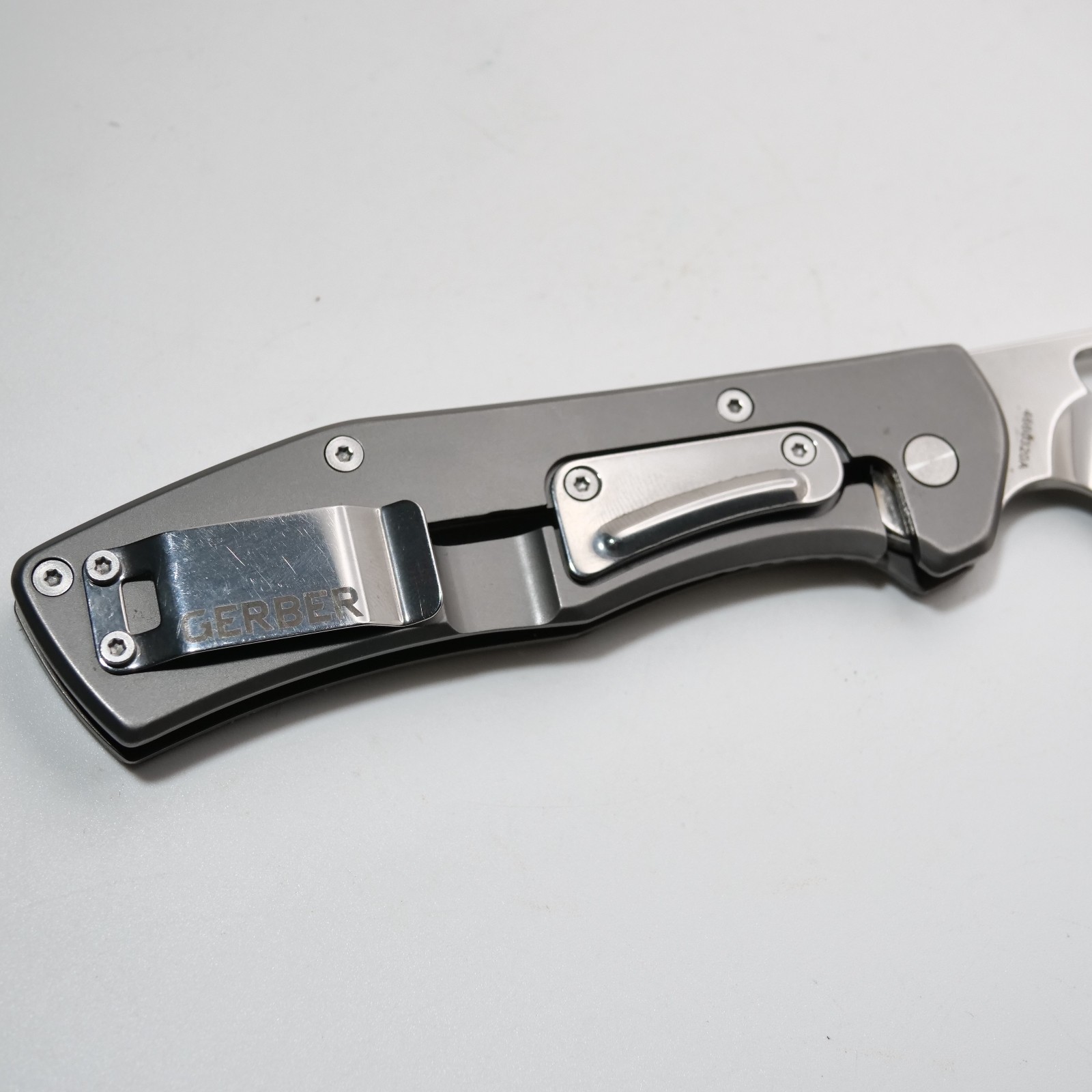 Gerber Flatiron Clip Folding Cleaver-Blade Micarta Scale D-2 Steel 4661220A