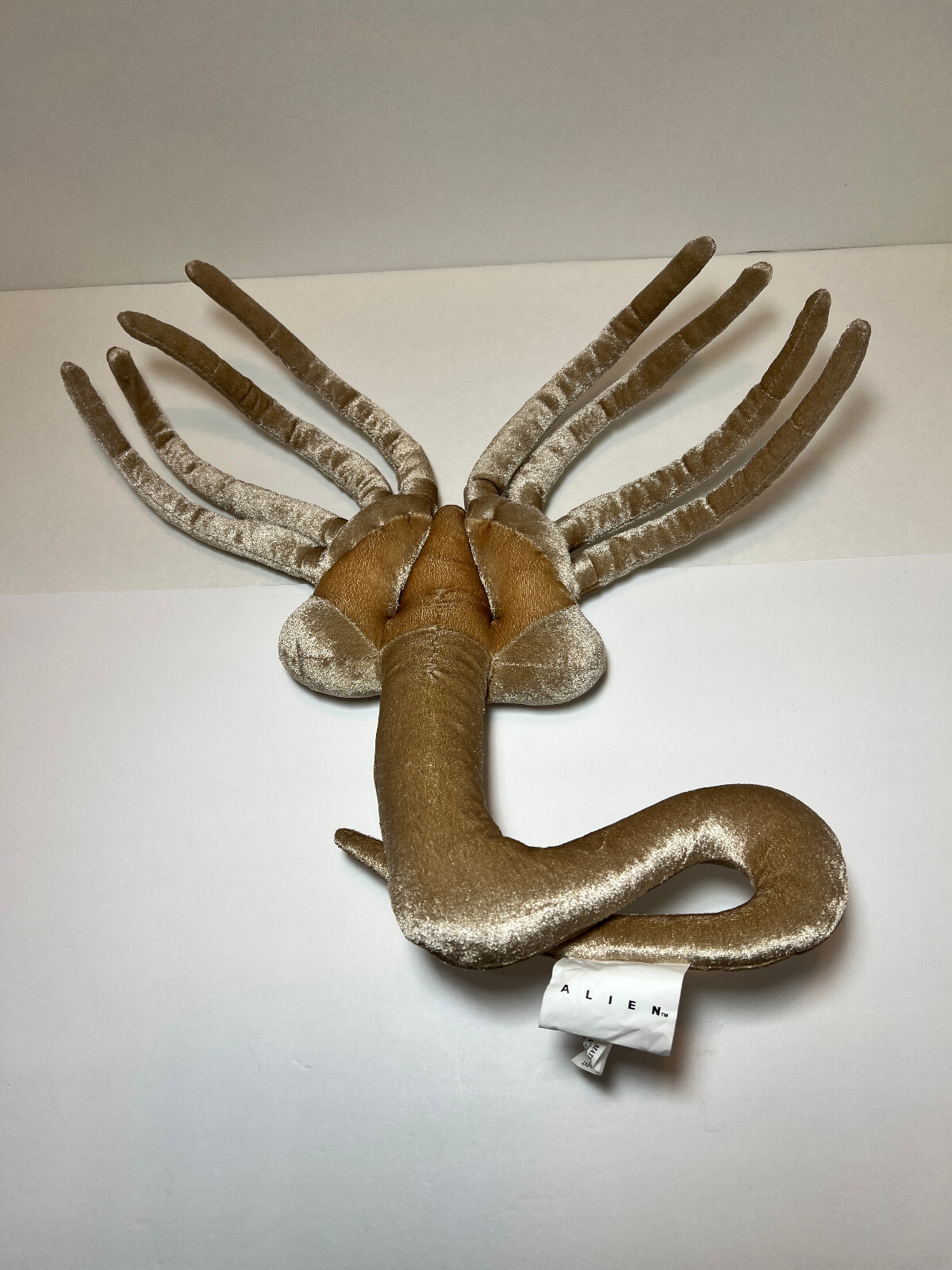 USED without packaging Think Geek Alien Face Hugger Plush
