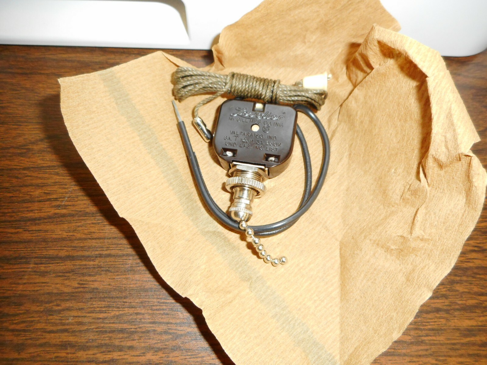 Vintage Pull Chain Switch McGill Levolier Electric P/N 71 new old stock US MFG