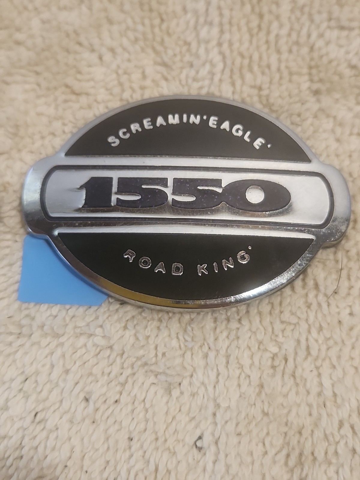 Genuine Pair Of Harley-Davidson Screaming Eagle 1550 Road King Emblems