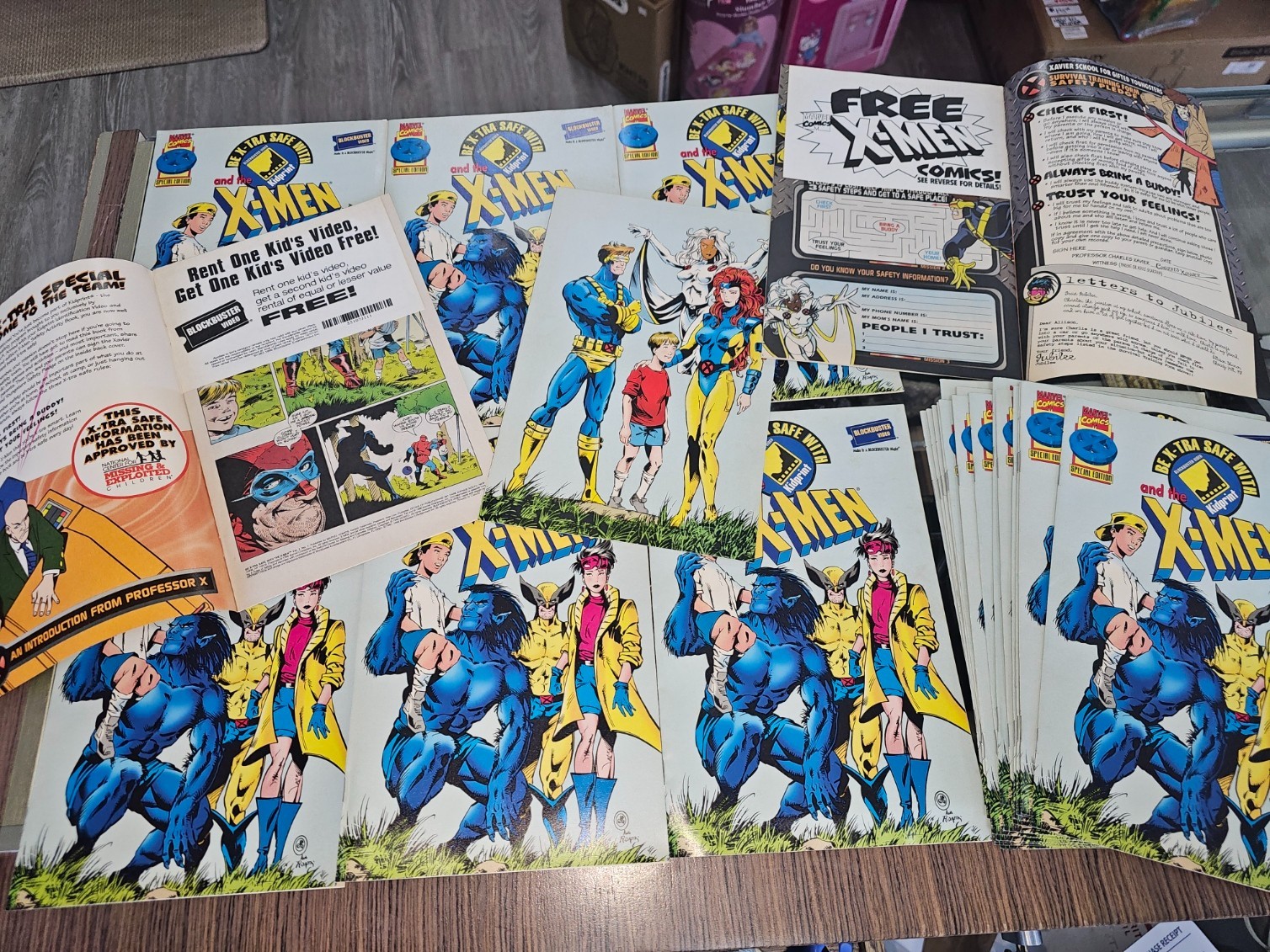 1996 Be X-Tra Safe With Kidprint And The X Men Blockbuster Video Comic #1