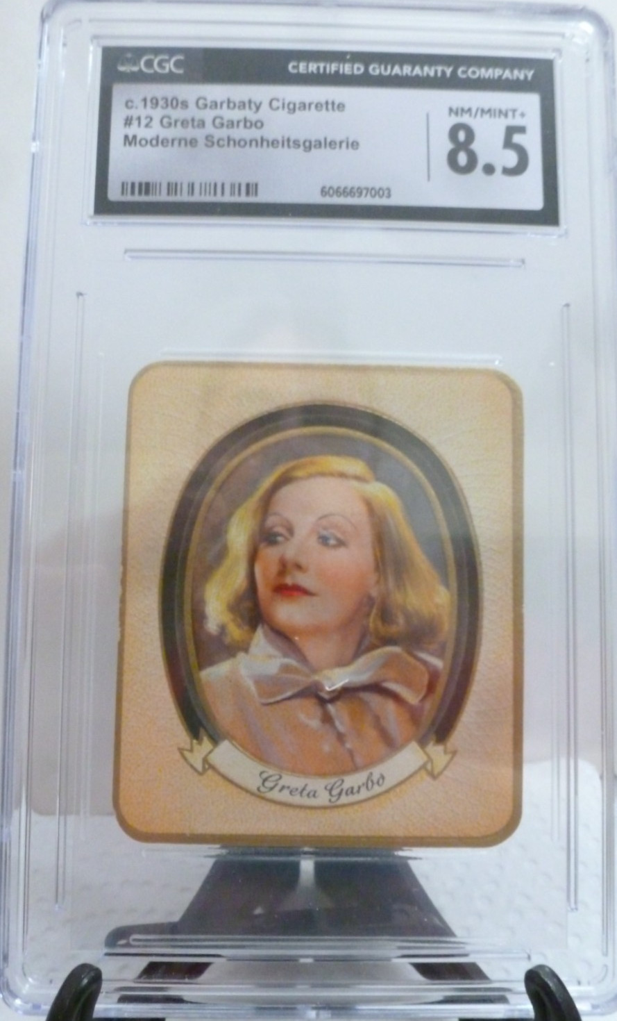 1930s Garbaty Moderne Schonheitsgalerie Series 1 Greta Garbo #12 CGC 8.5 NM/MT+