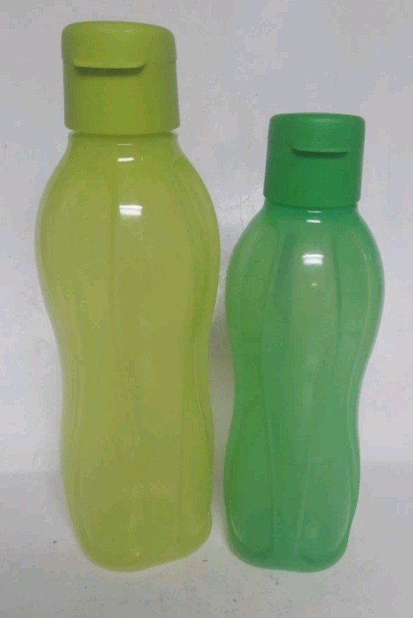 Tupperware Eco Water Bottles With Flip Tops – 750 ml (25 oz) & 500 ml (17 Oz)
