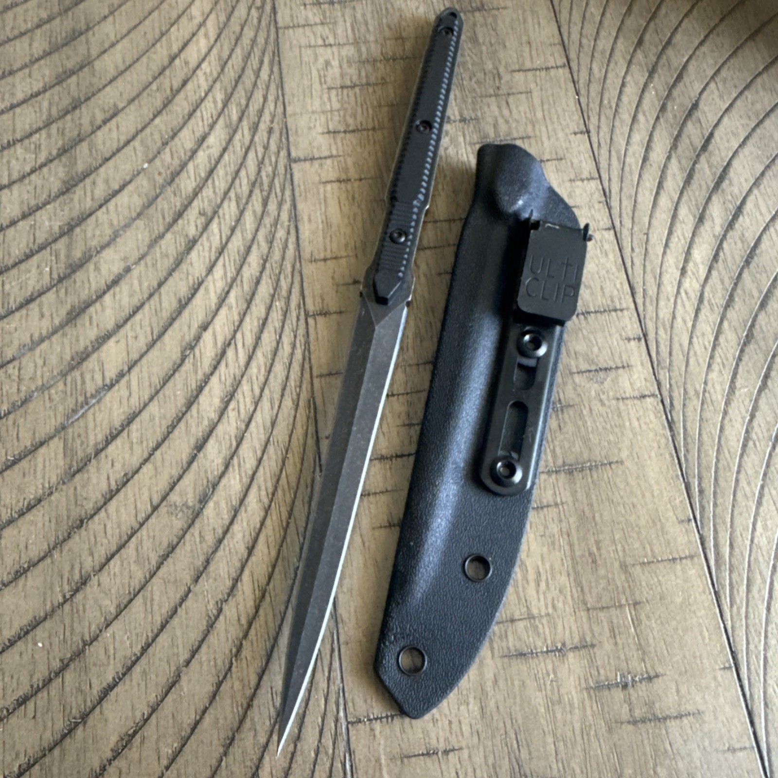 Dagger Fixed Blade Knife Double Edged Stiletto Kydex Sheath