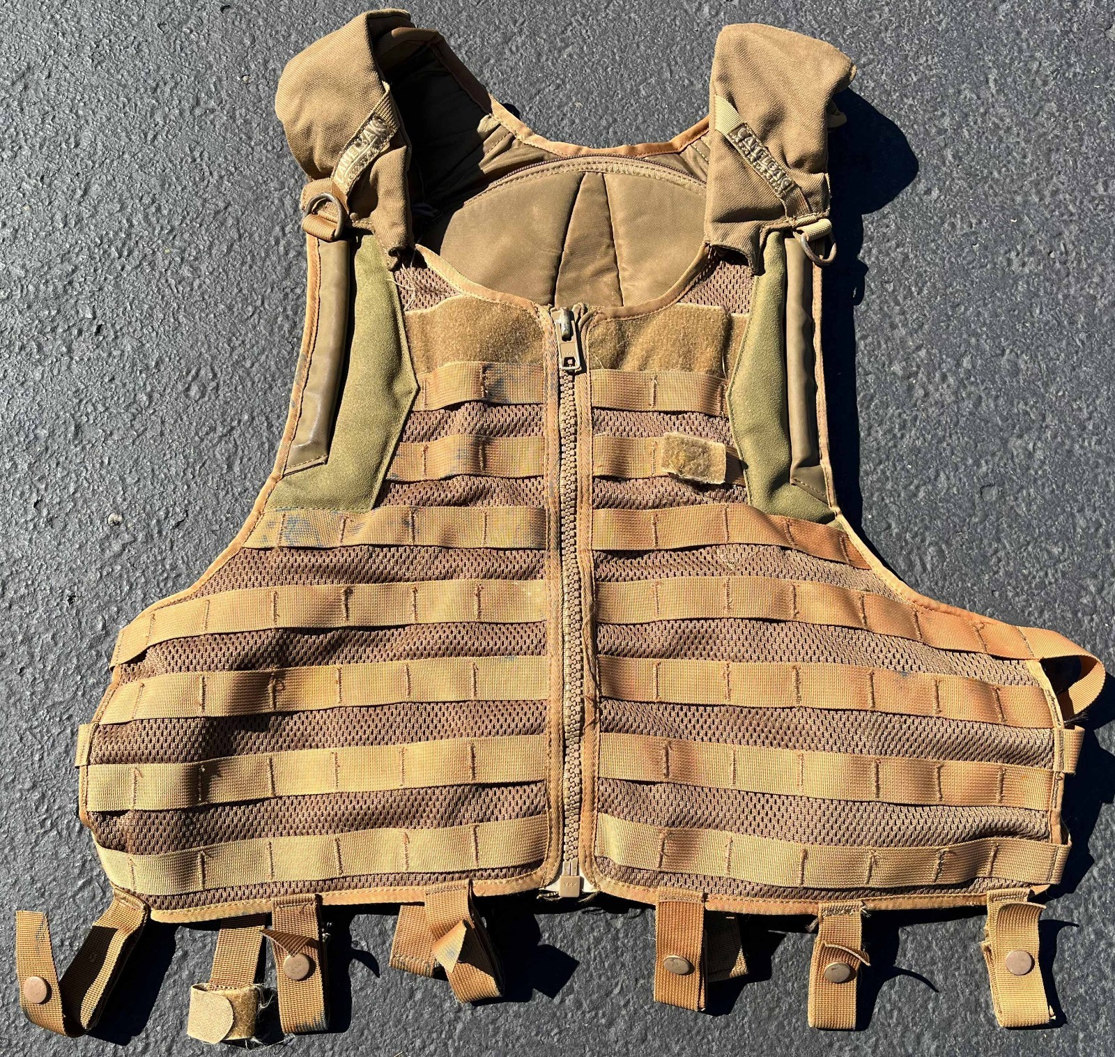 Camelbak Delta 5 MOLLE Vest Coyote Brown – MARSOC Raider NSW SEAL CAG Delta