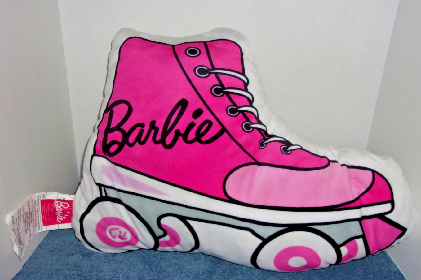 BARBIE PINK ROLLER SKATE DECOR PLUSH PILLOW 21″ X 15″ NWOT
